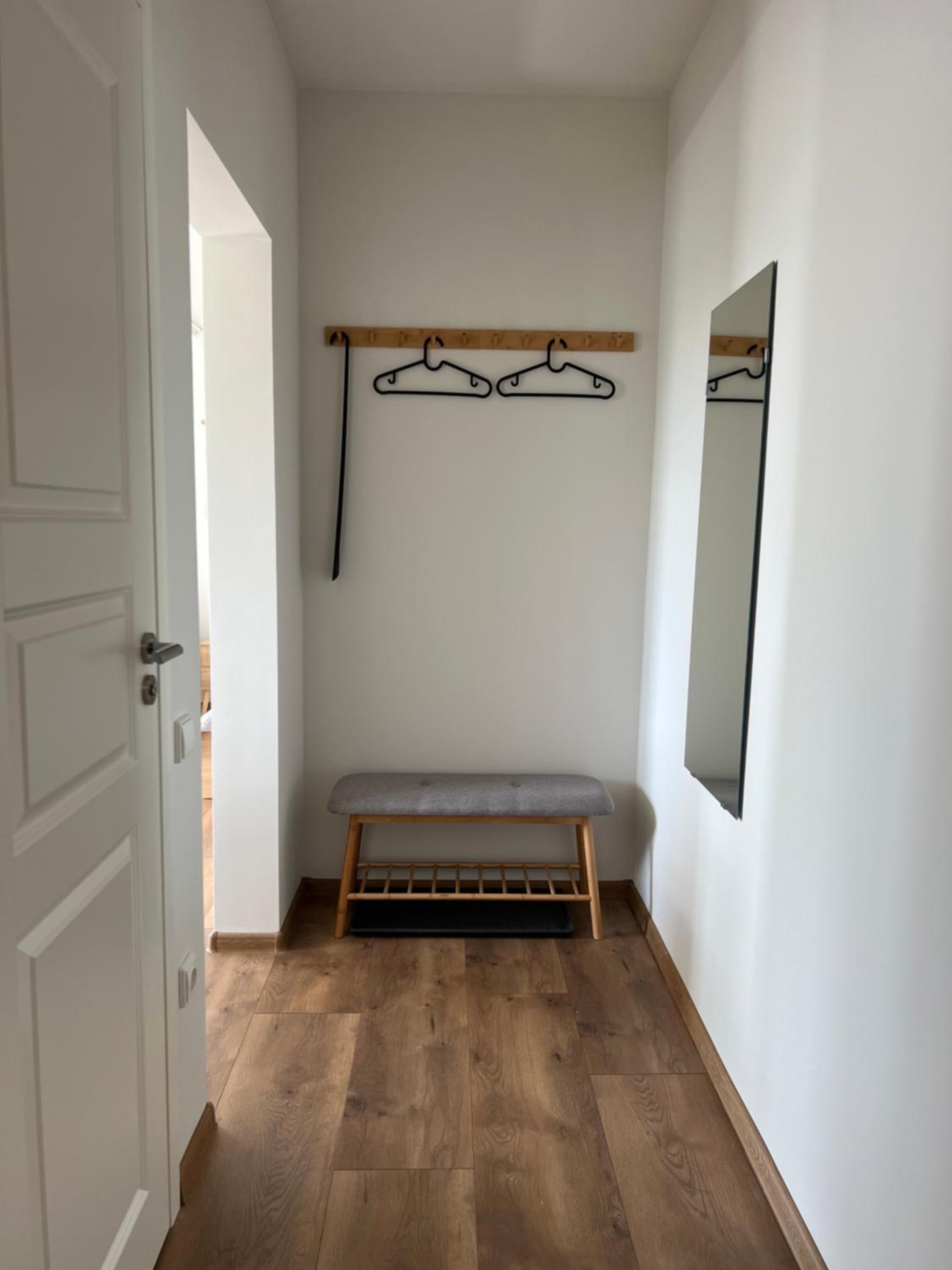 One-Bedroom Apartment photo 2