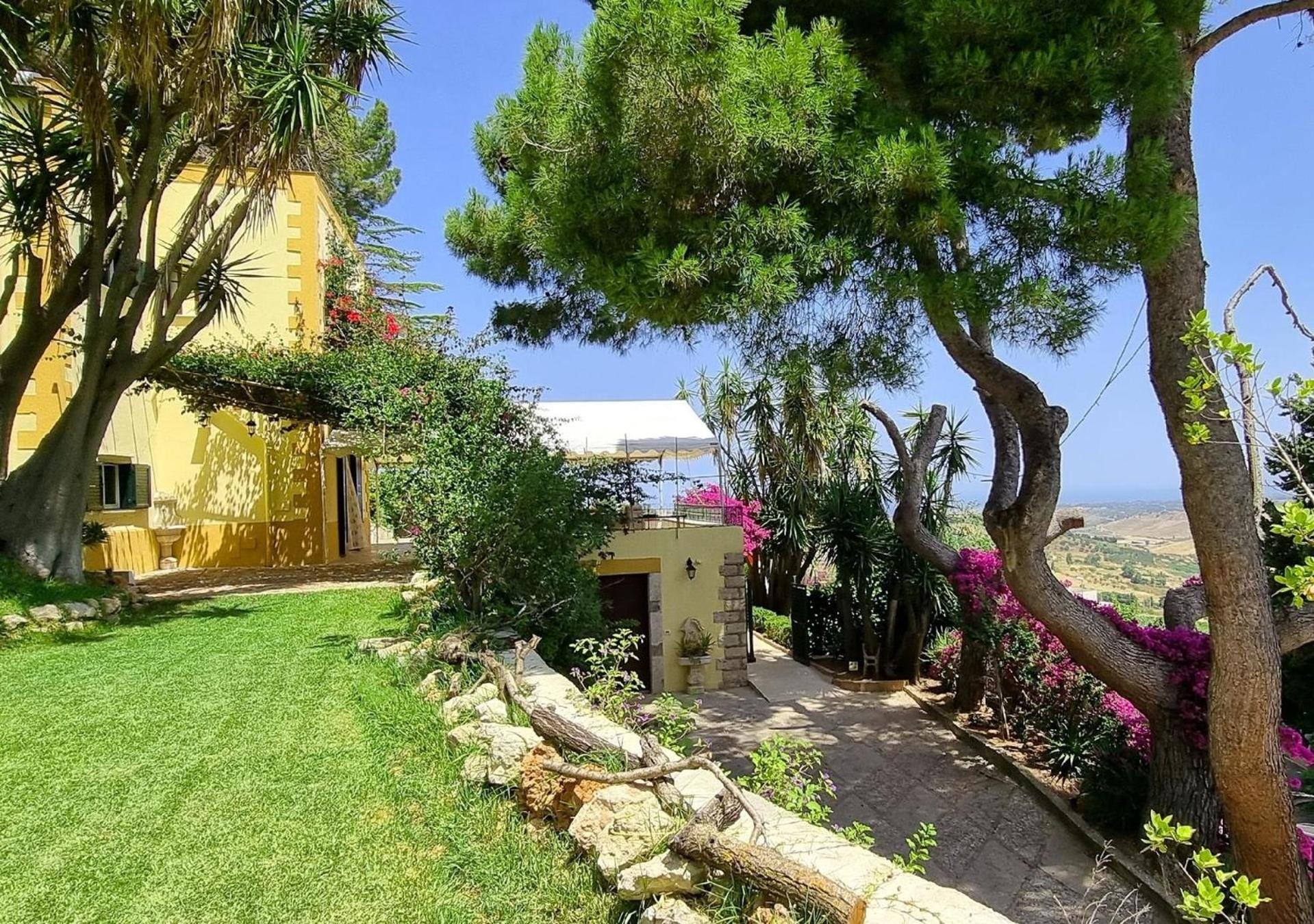 Holiday Home photo 2