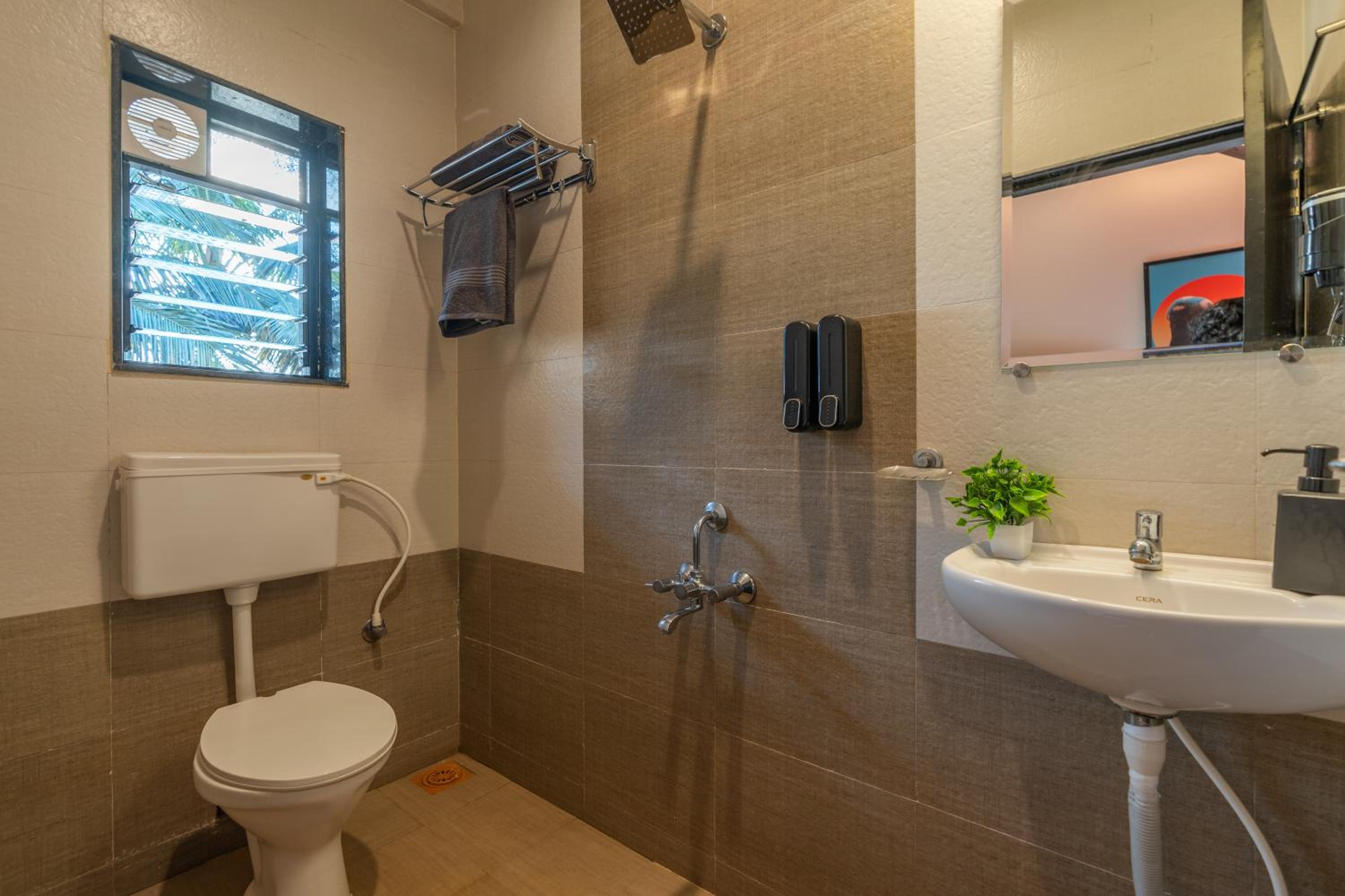Deluxe Double Room With Balcony photo 3