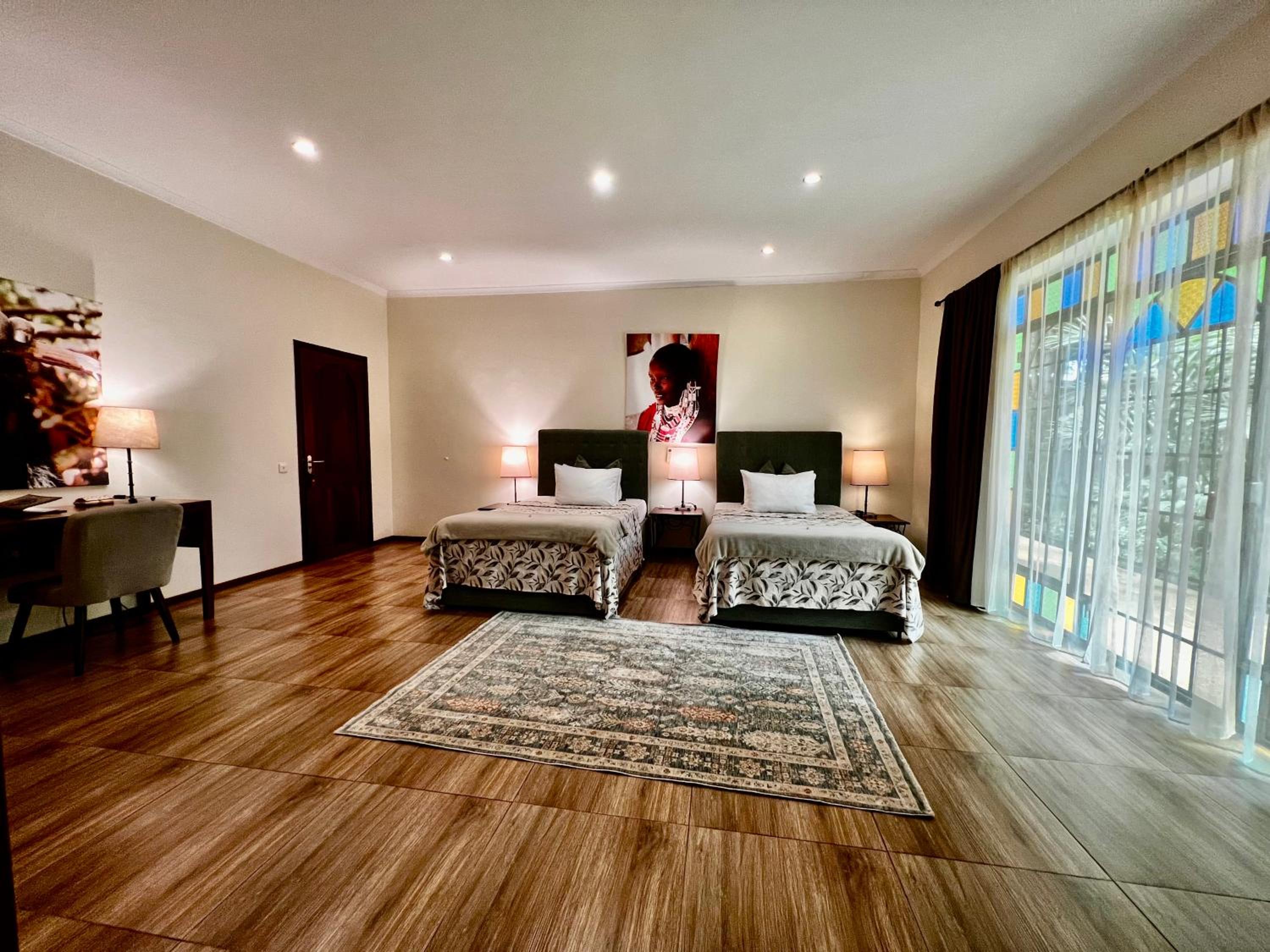 Deluxe Twin Room - Photo 4