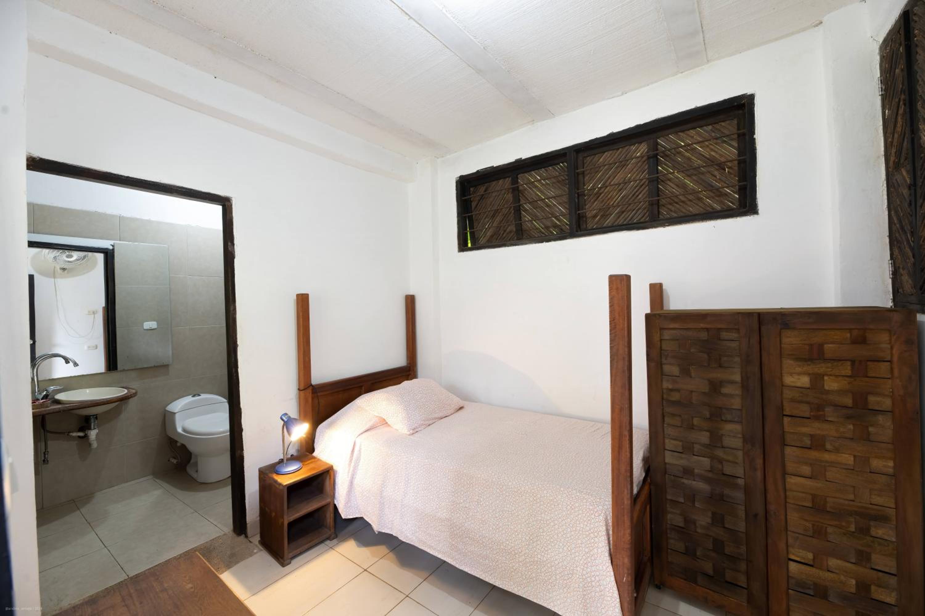 Large Single Room photo 3
