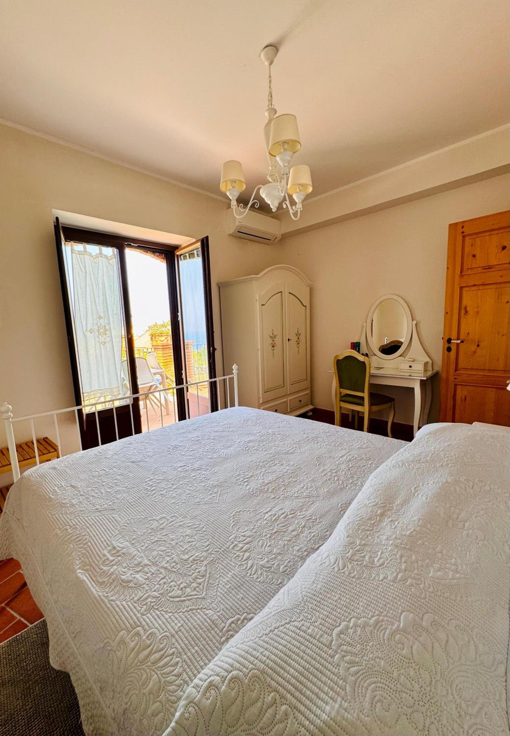Quadruple Room with Terrace photo 1