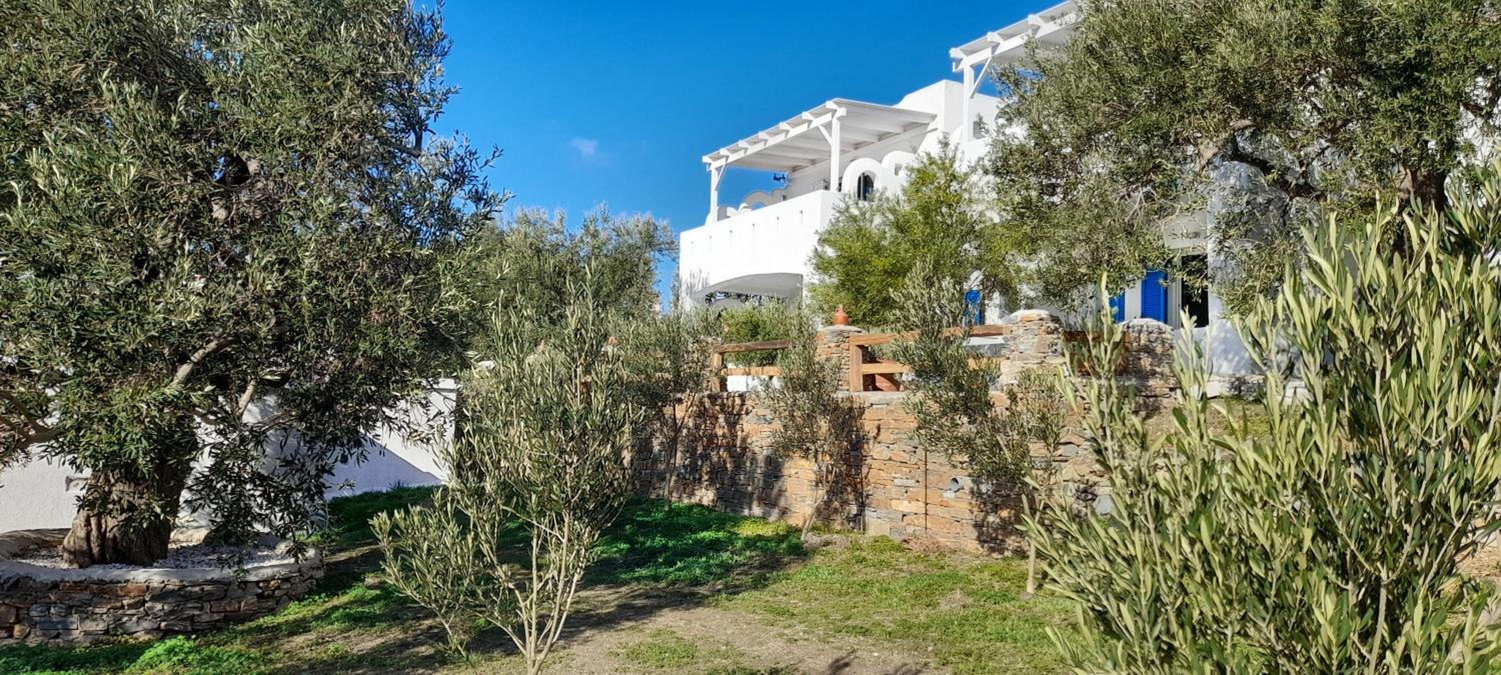 Villa with Sea View - Photo 3