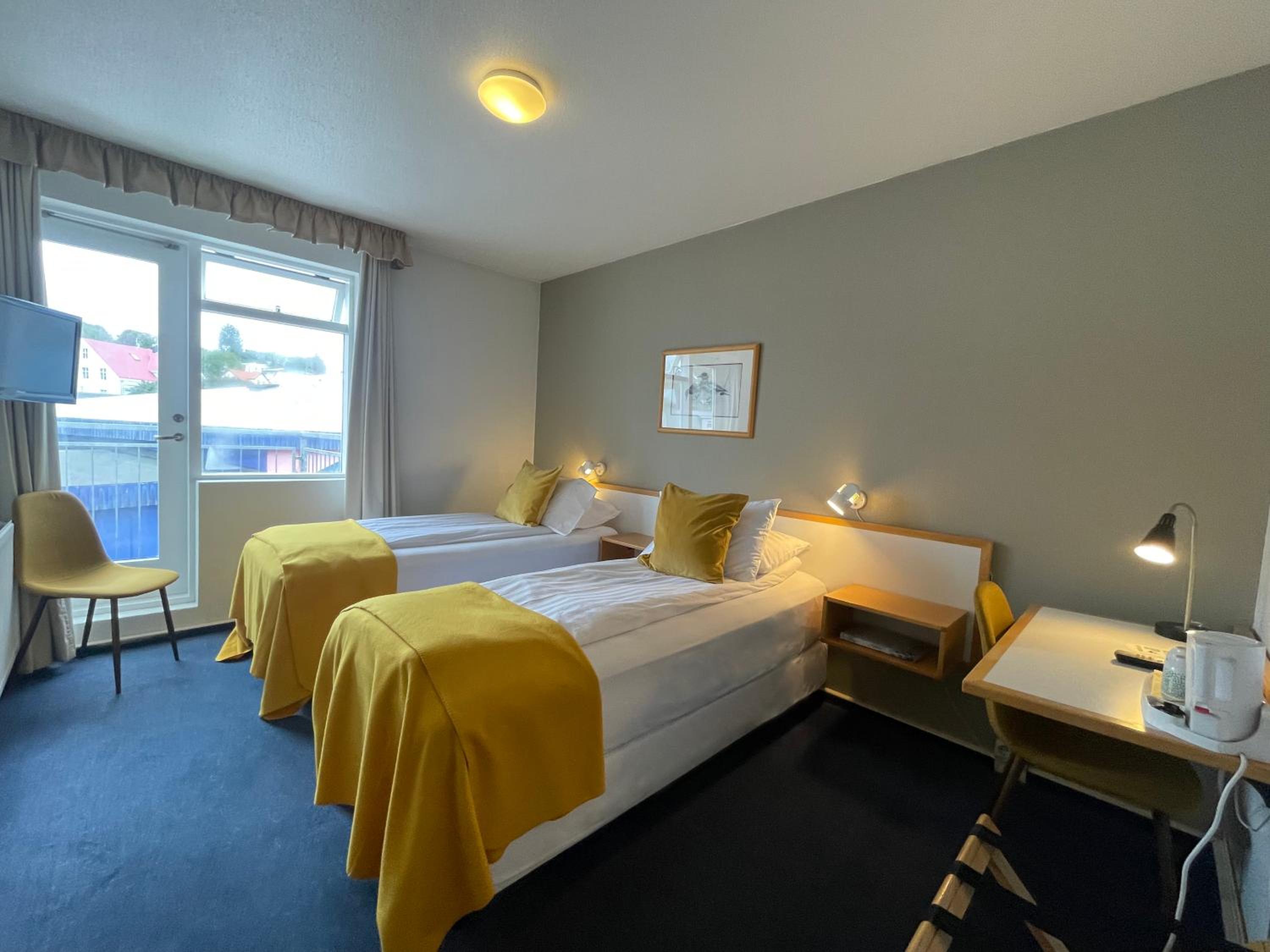 Standard Twin Room - Photo 1