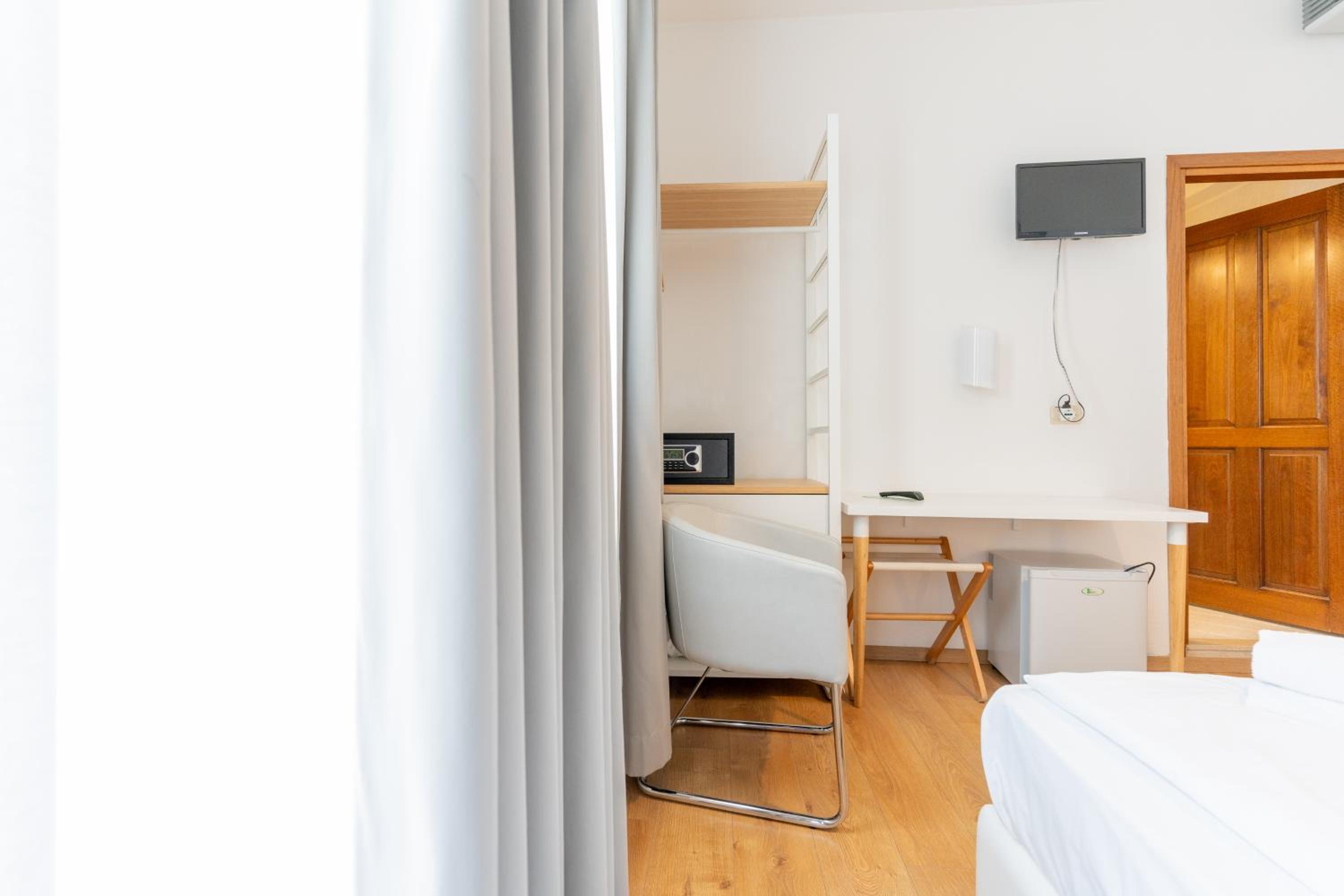 Double Room with Balcony photo 1