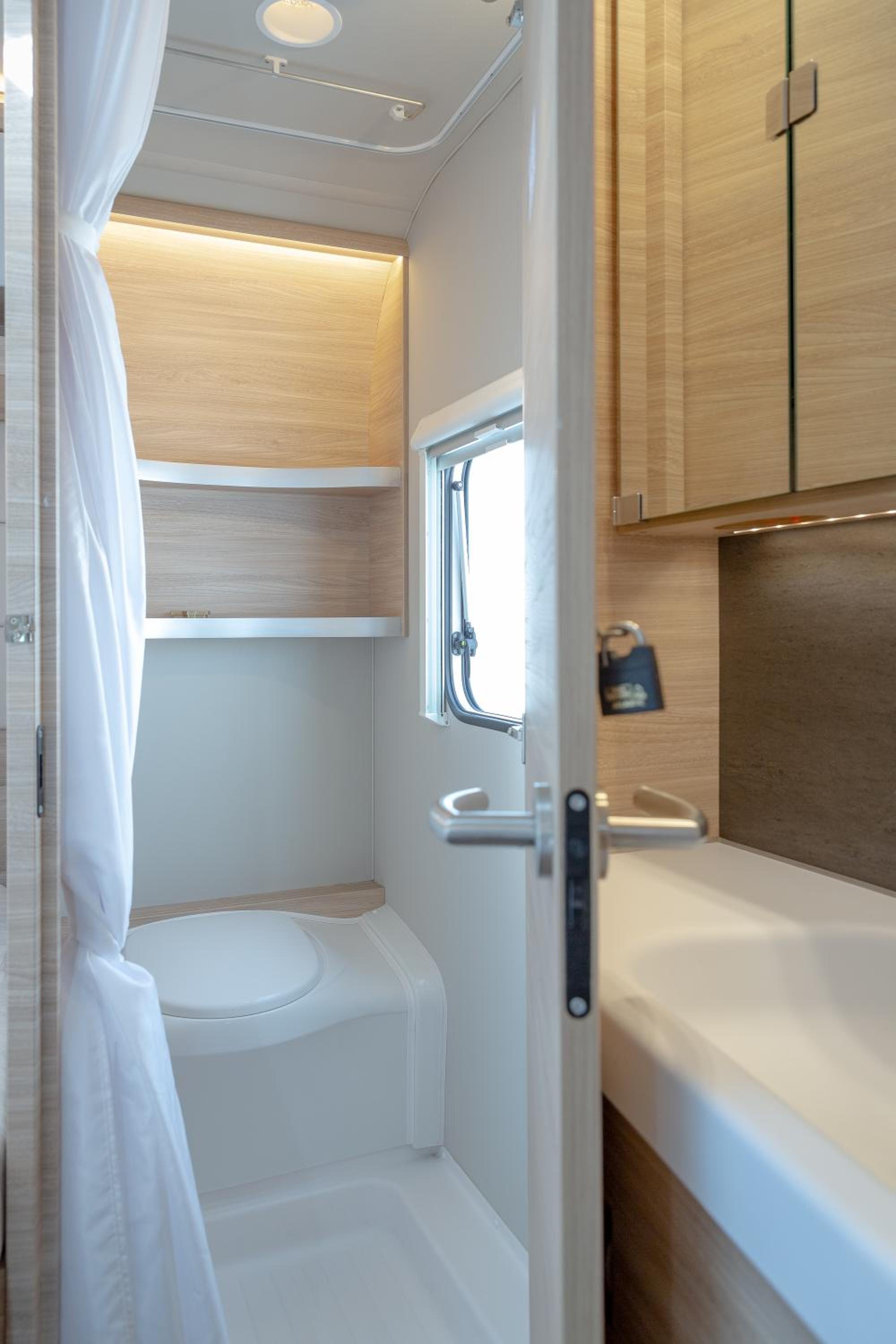 Caravan photo 3