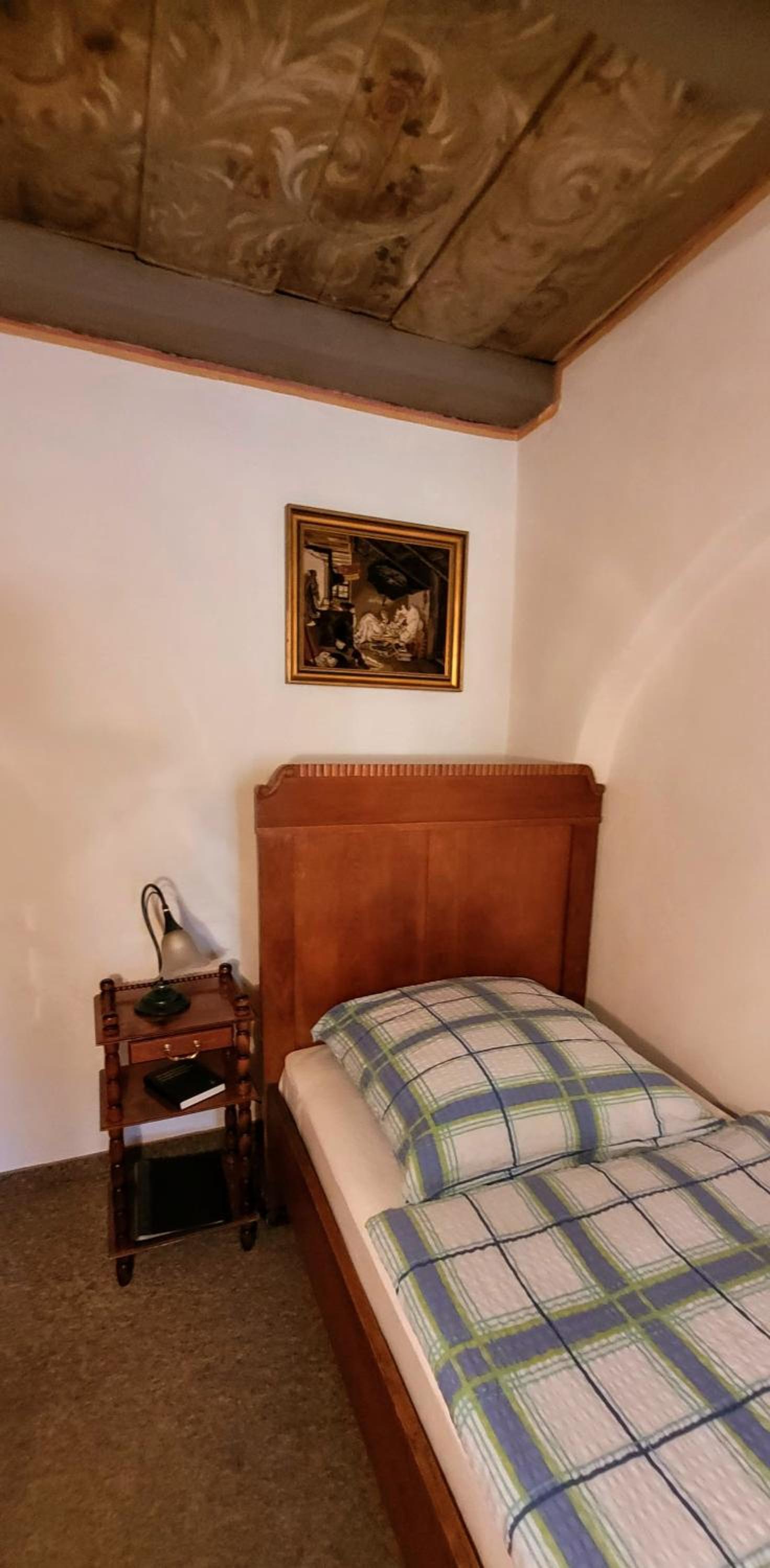 Single Room with Private Bathroom photo 3