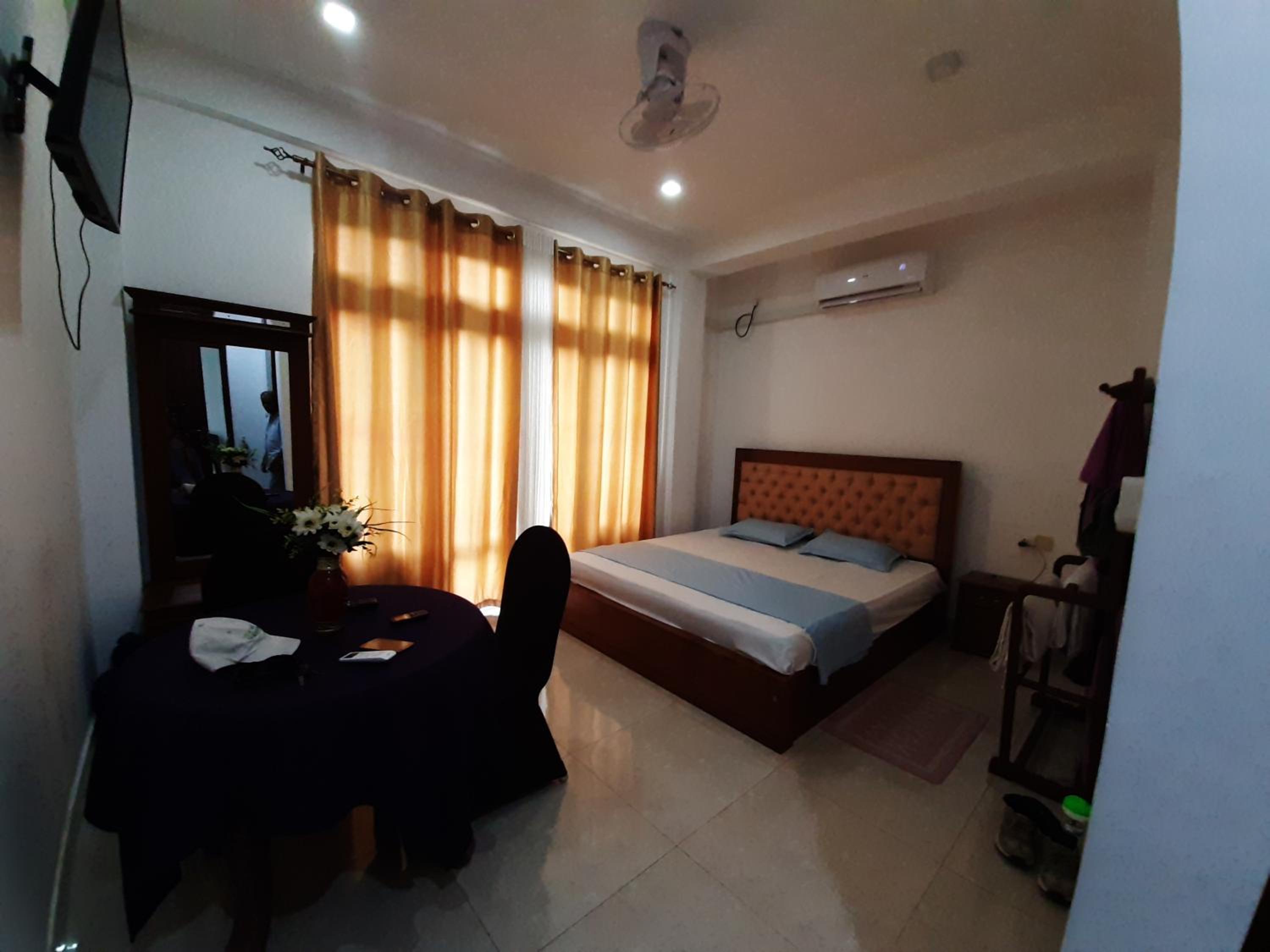 Double Room with Lake View