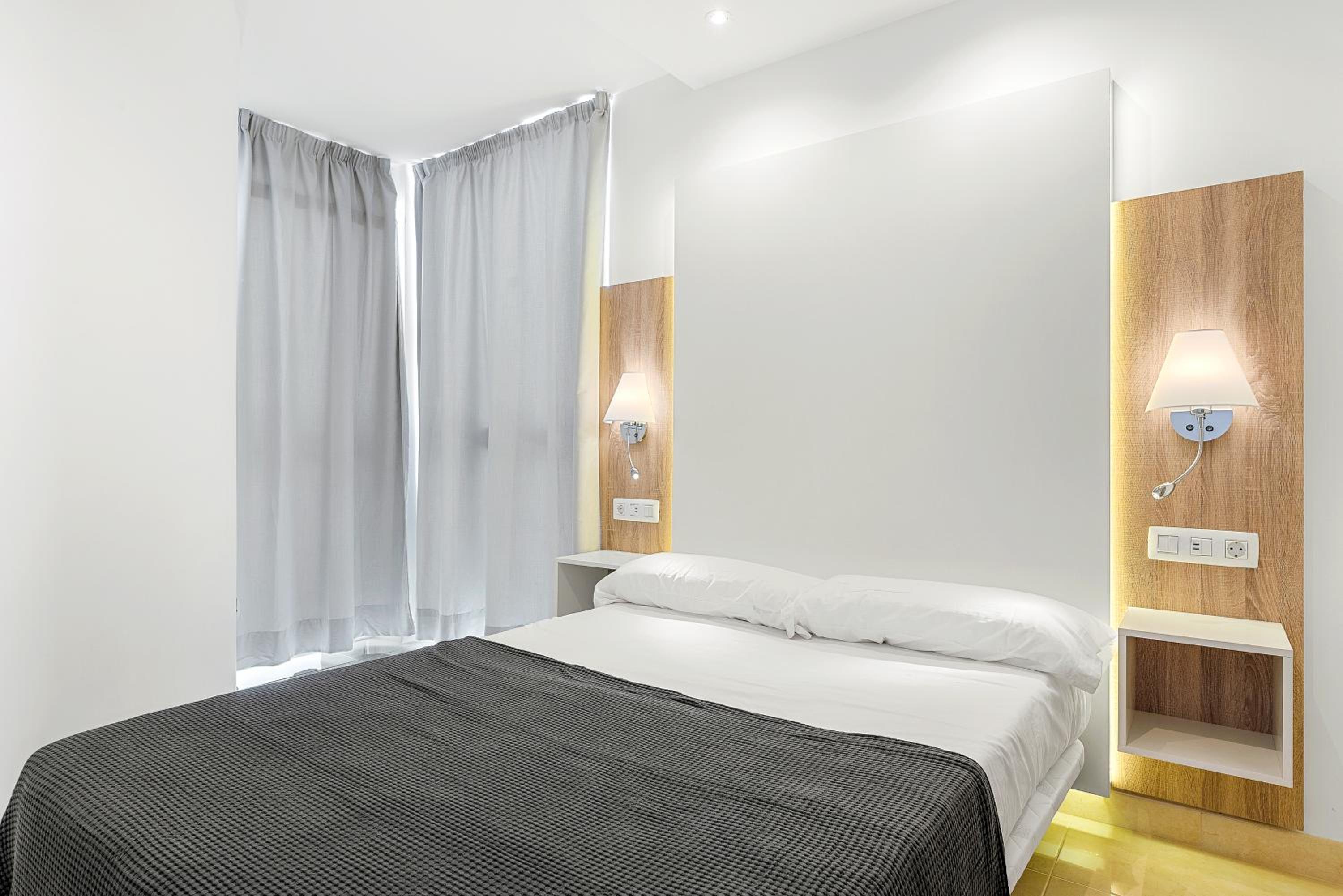 One-Bedroom Apartment Superior Atlantic