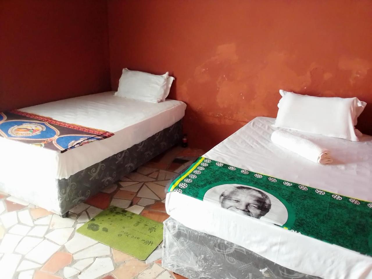 4-Bed Mixed Dormitory Room photo 3
