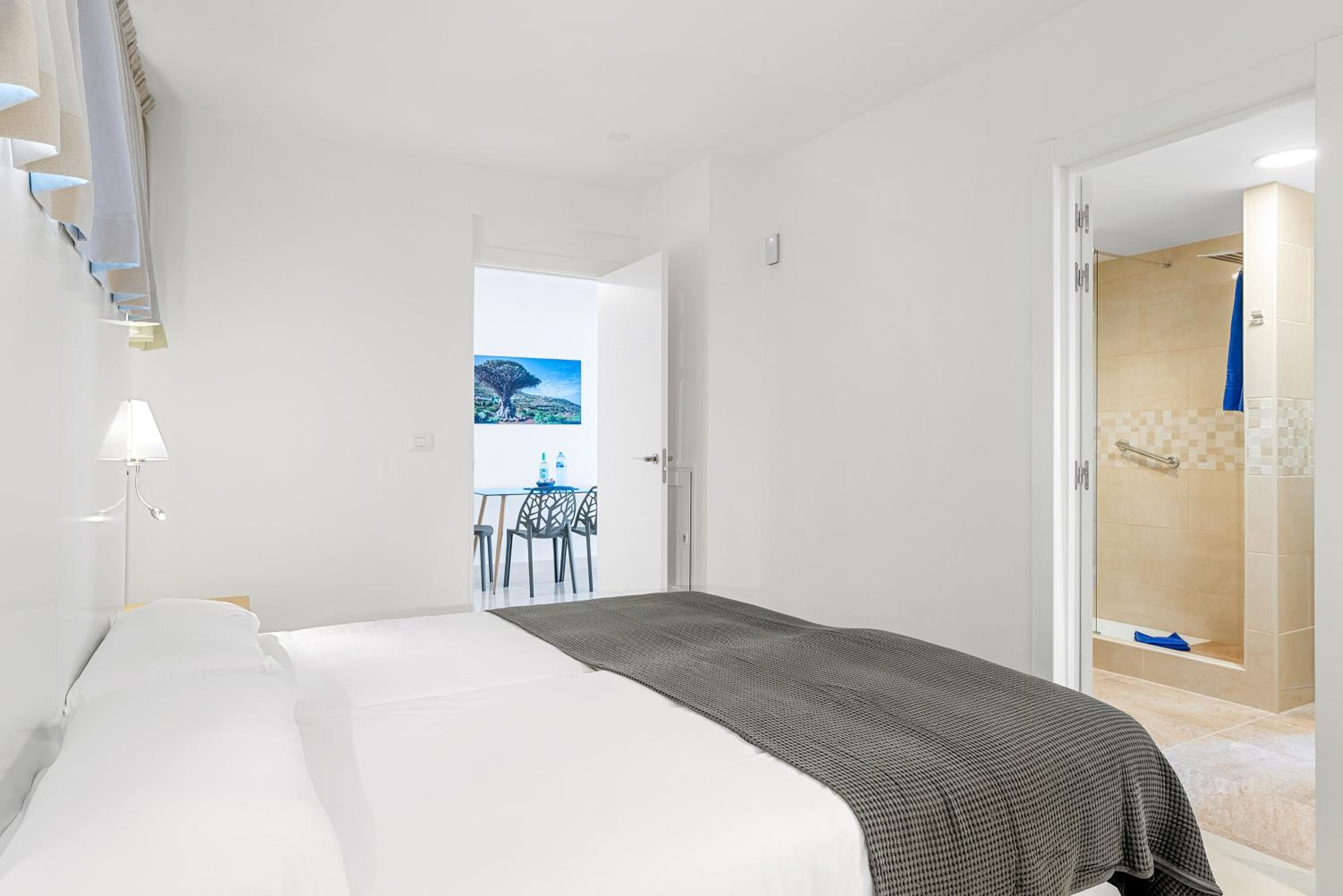 Two-Bedroom Apartment with Sea View