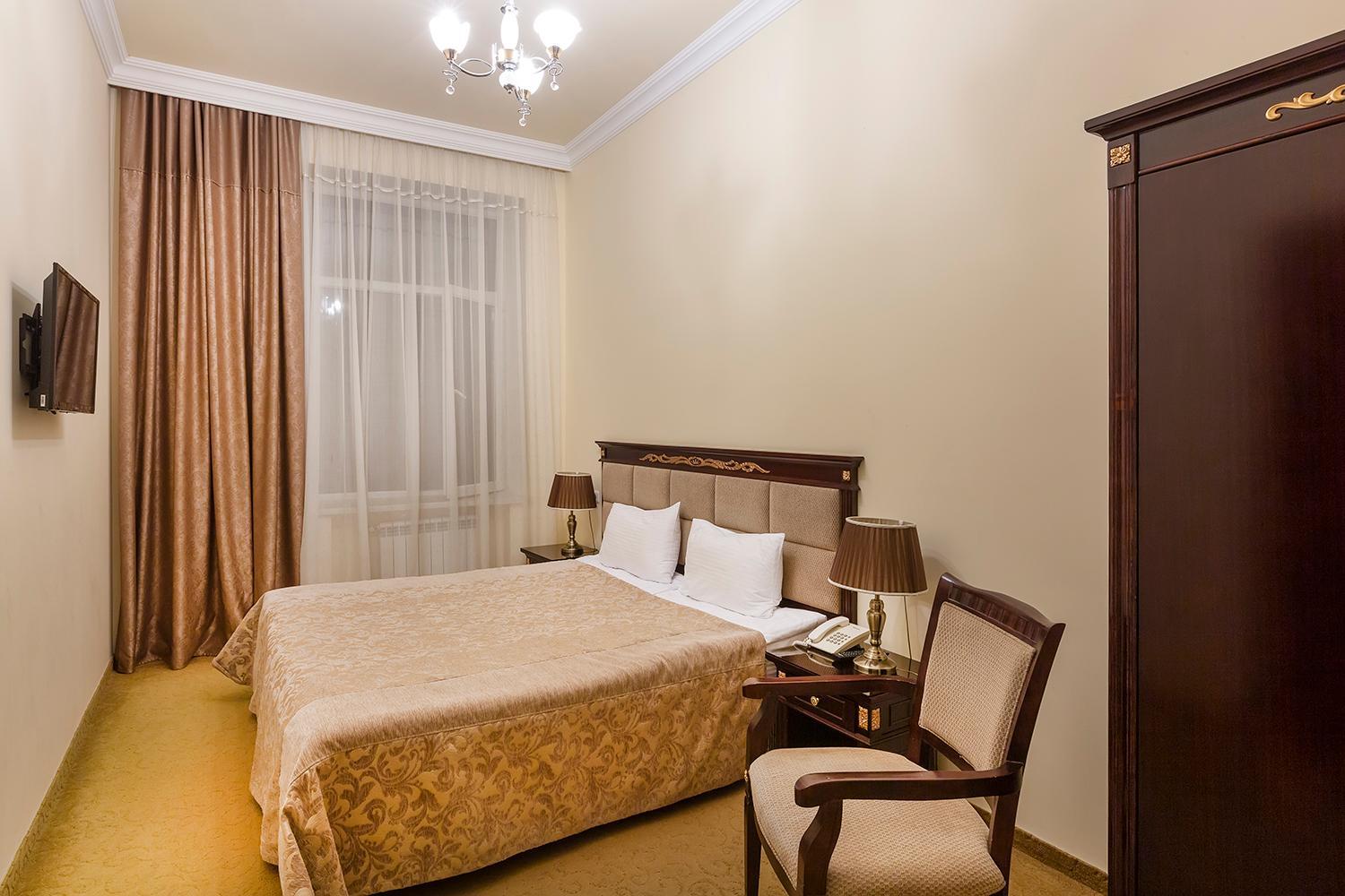 Deluxe Junior Suite photo 3