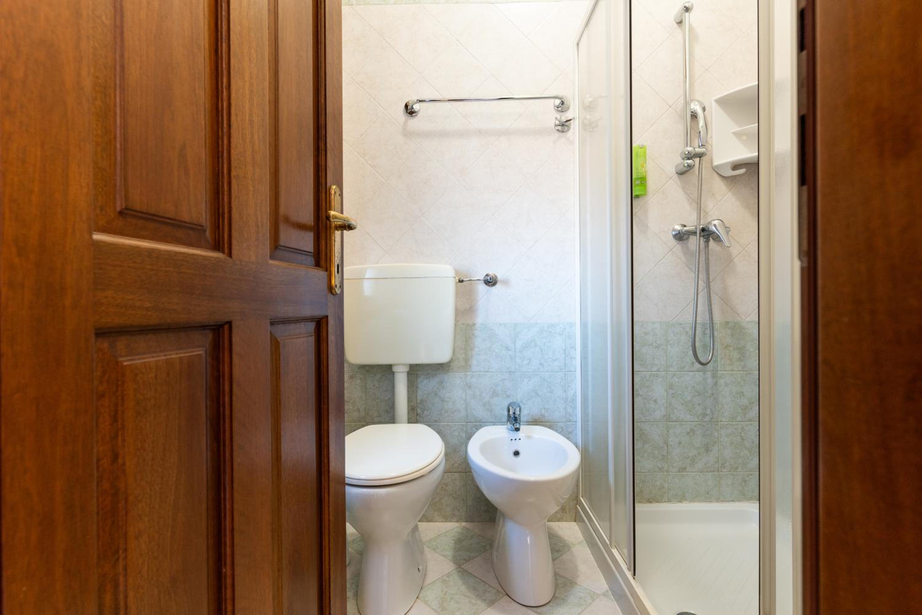 Triple Room - Photo 10