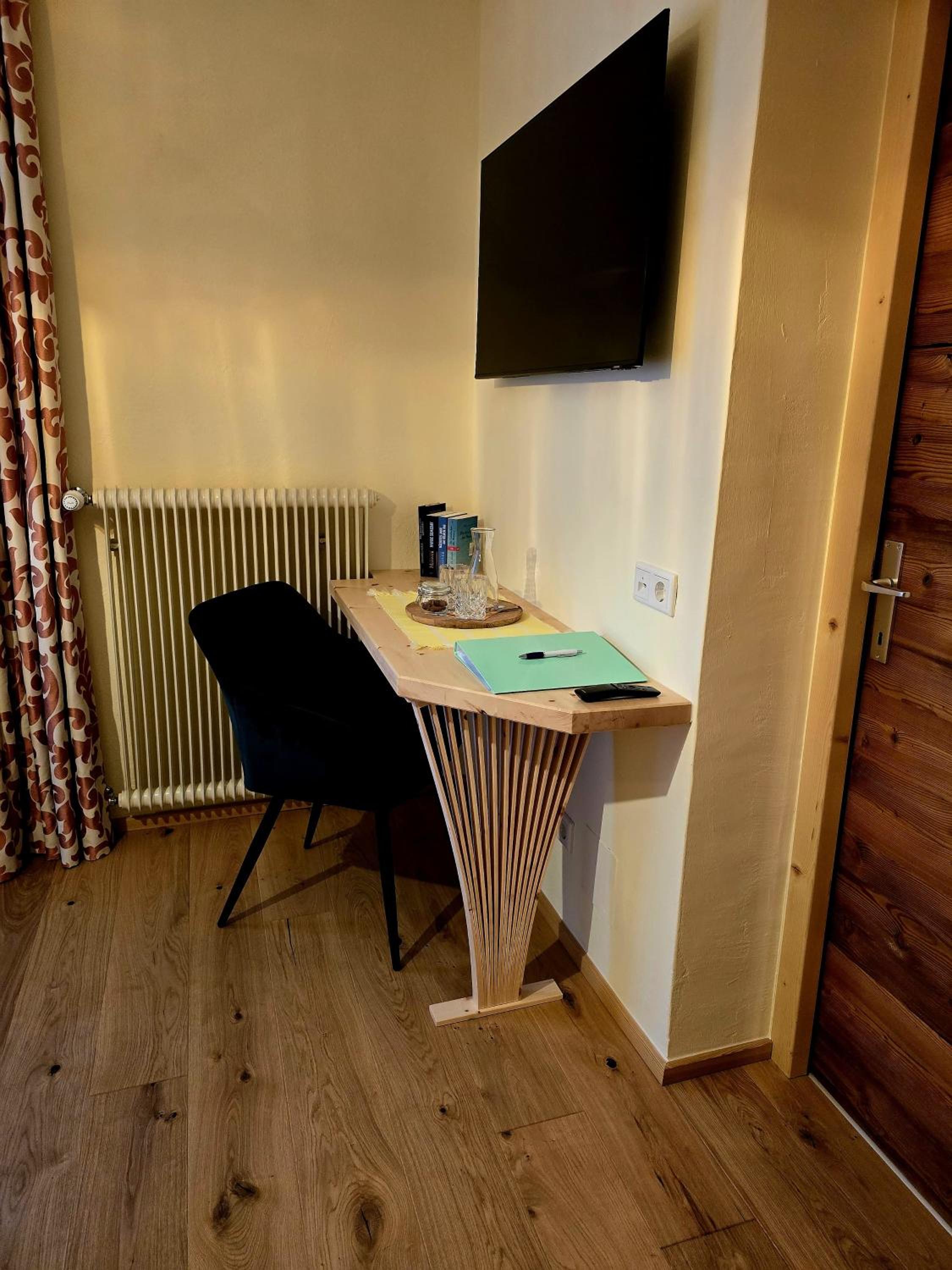Double Room with Mountain View photo 2