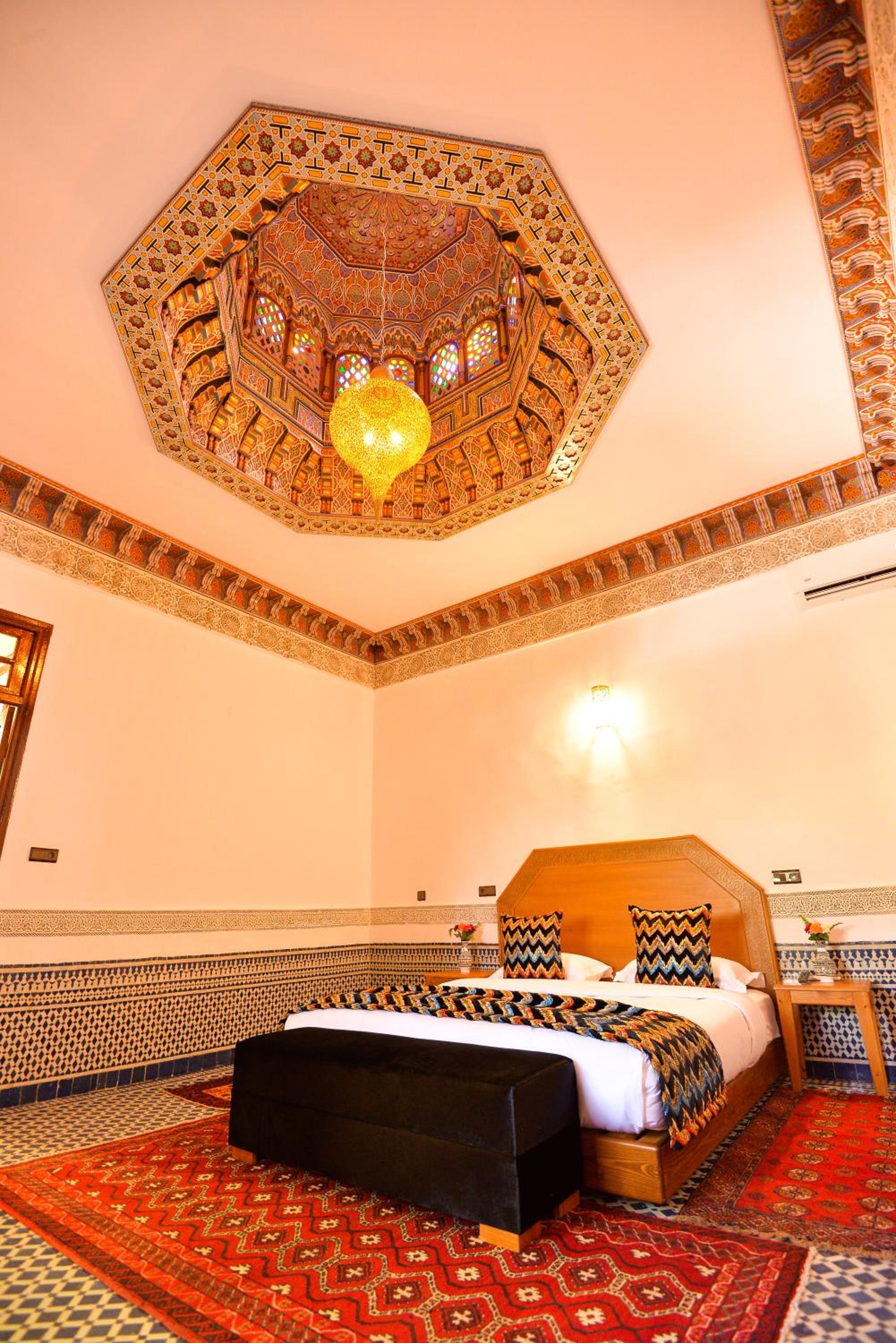 Suite - Photo 2