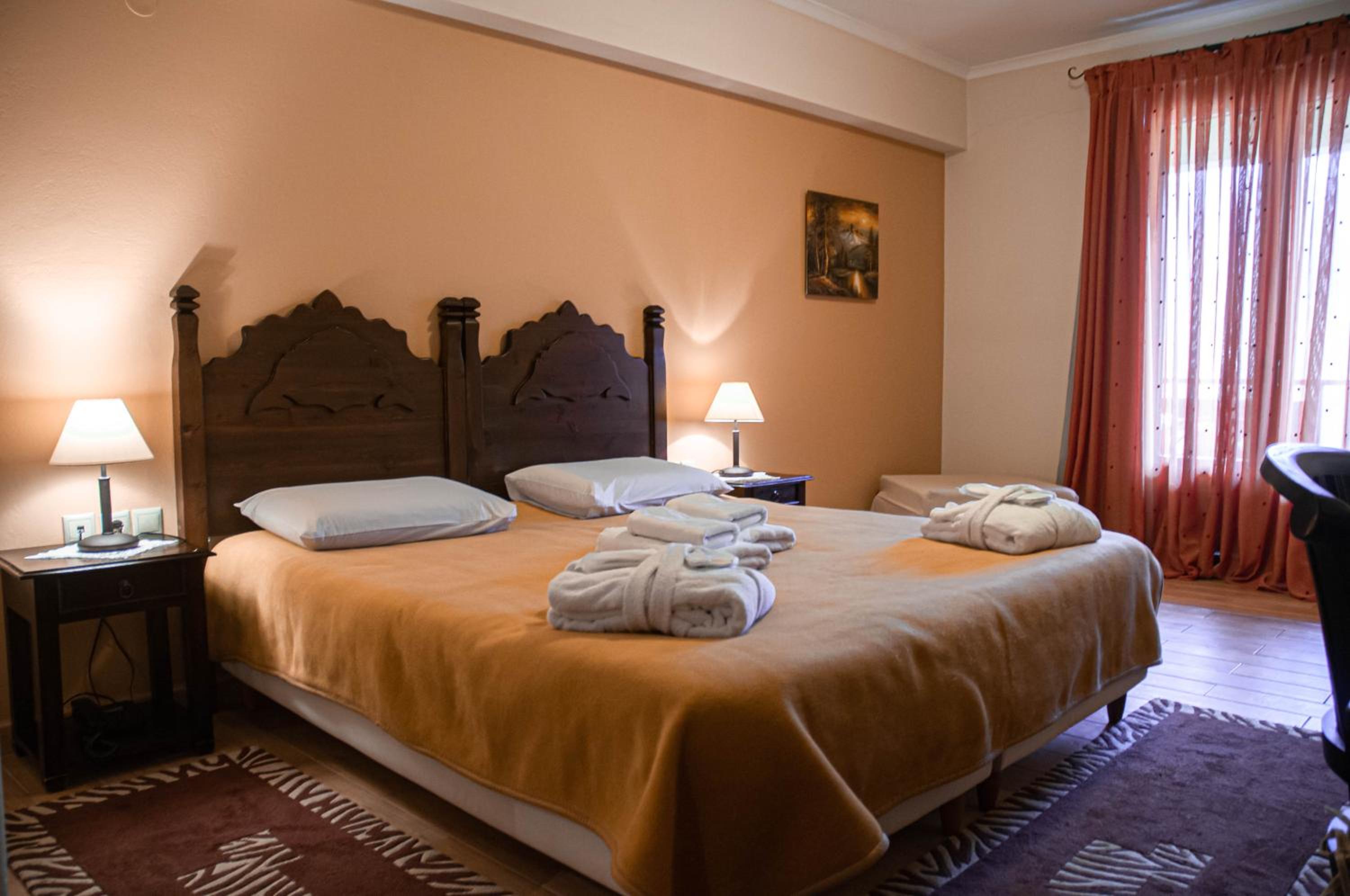 Superior Double or Twin Room - Photo 4