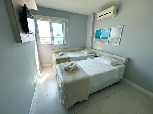 Apartment with Lake View - Photo 17