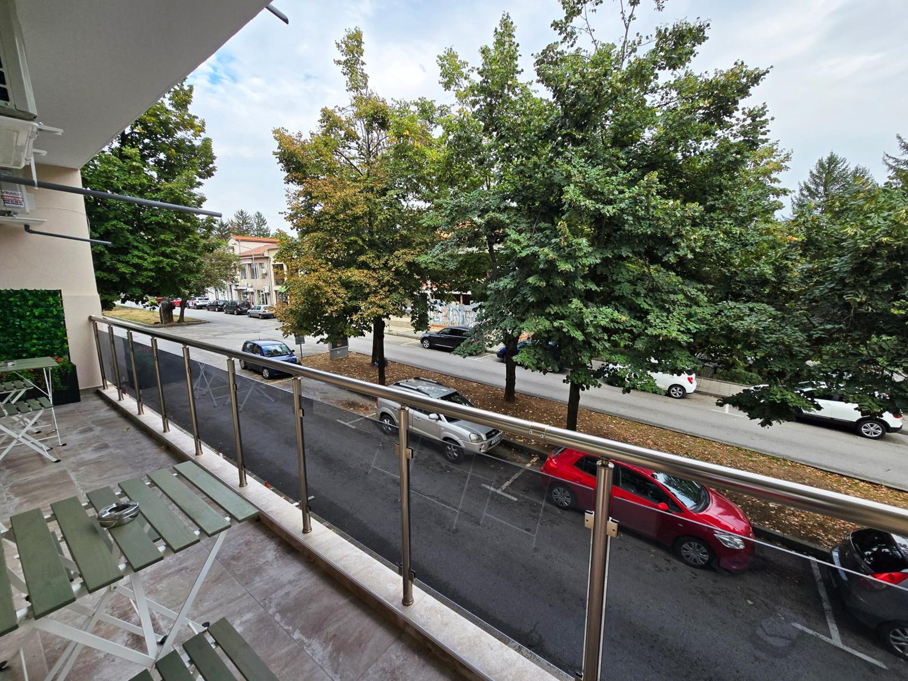 Two-Bedroom Deluxe Apartment with Balcony photo 2