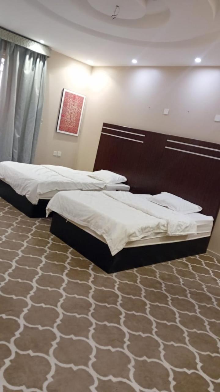 Four-Bedroom Deluxe Apartment