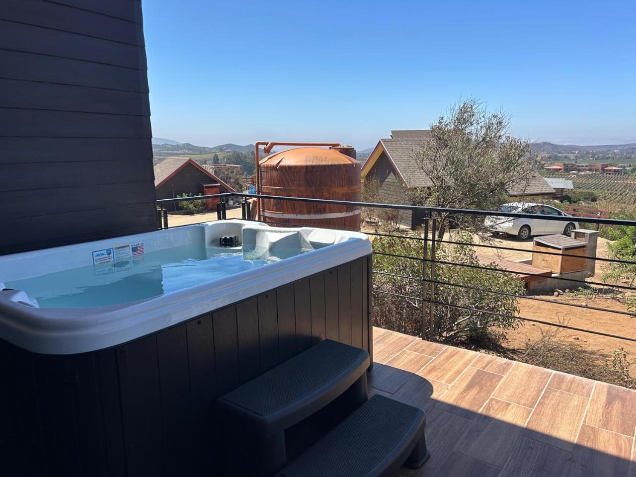 Studio with Spa Bath - Photo 11