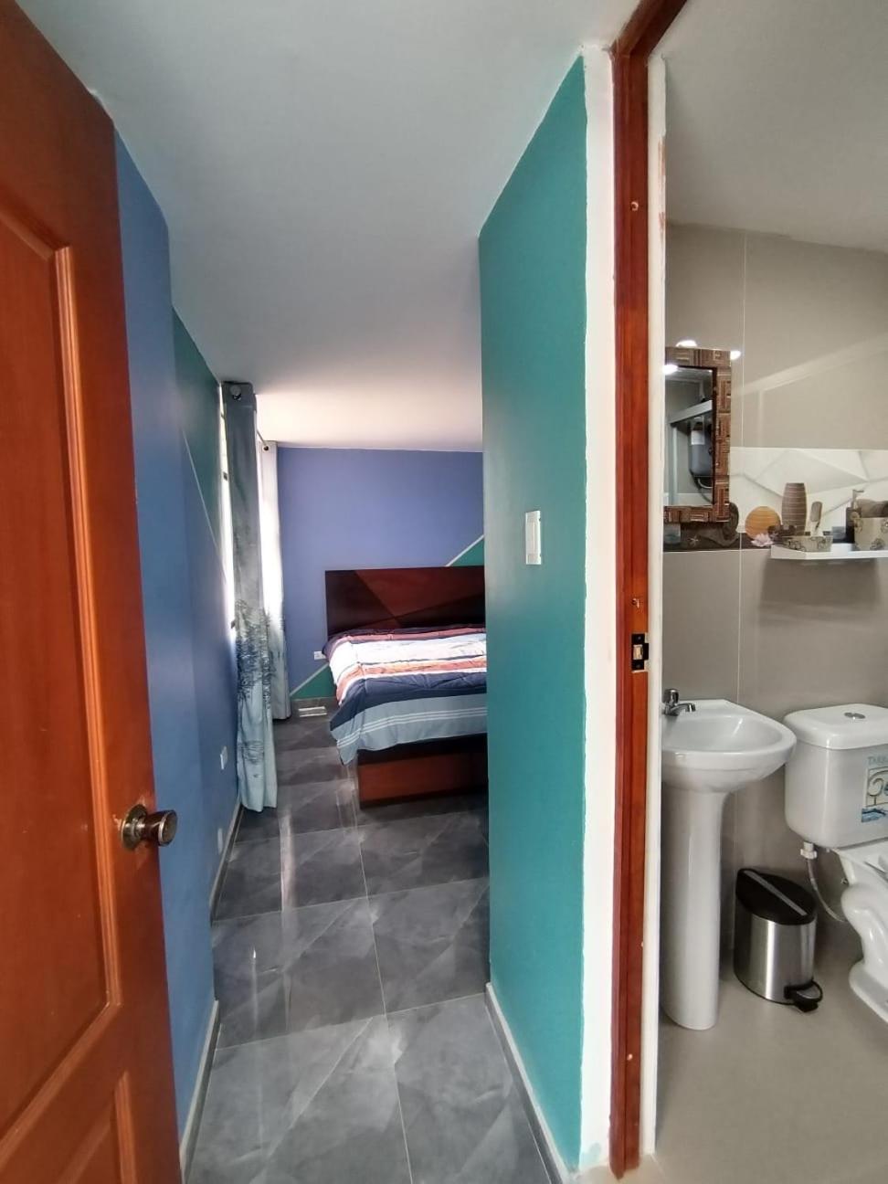 Double Room with Private Bathroom photo 3