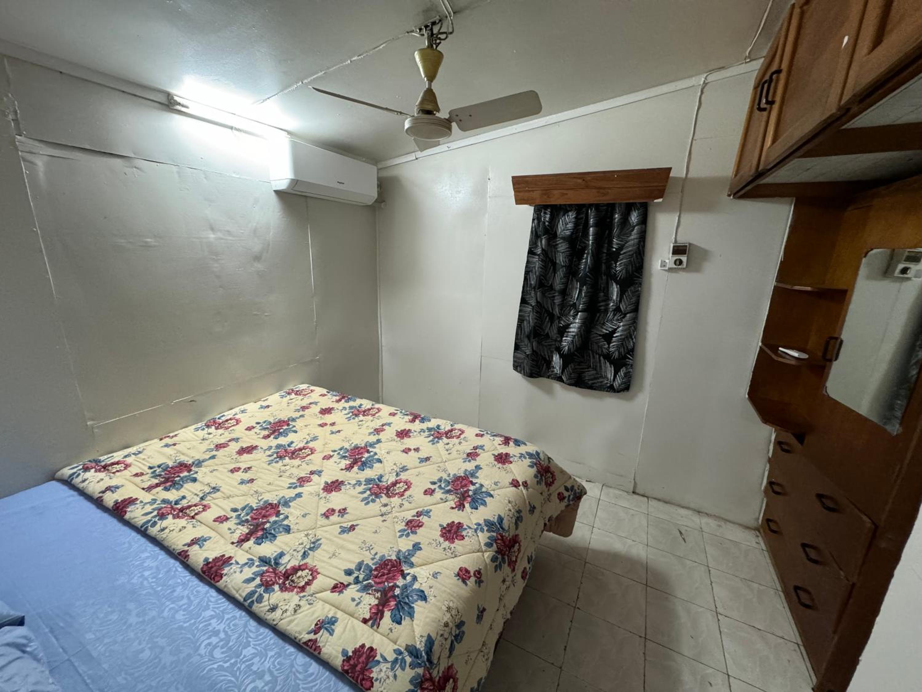 Two-Bedroom House photo 3