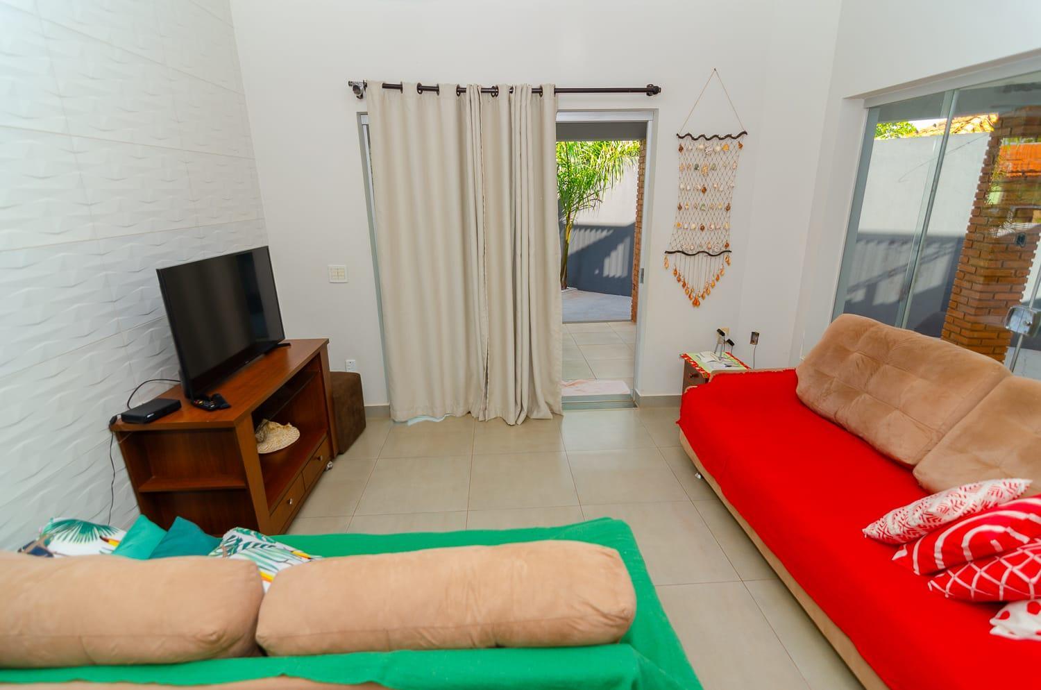 Three-Bedroom House photo 2