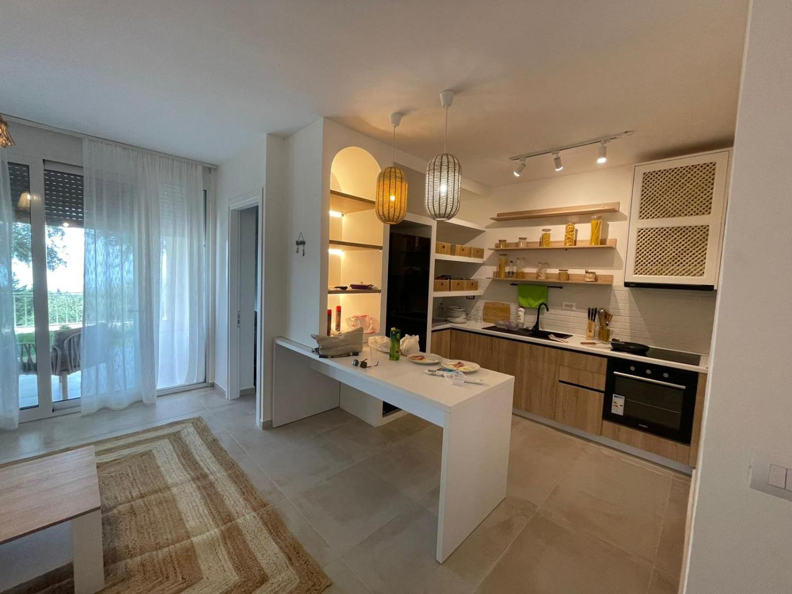 Two-Bedroom Apartment with Sea View photo 2