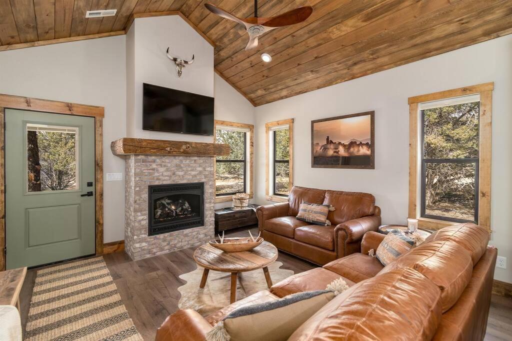 Two-Bedroom House photo 2