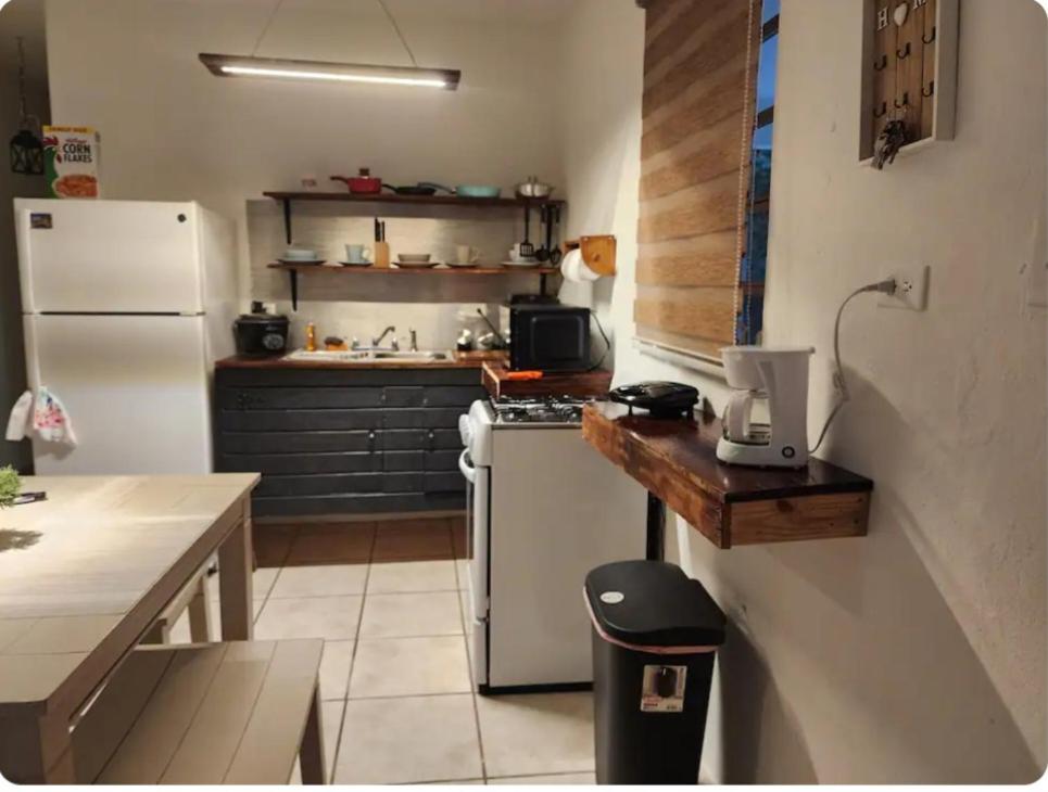 One-Bedroom House photo 3