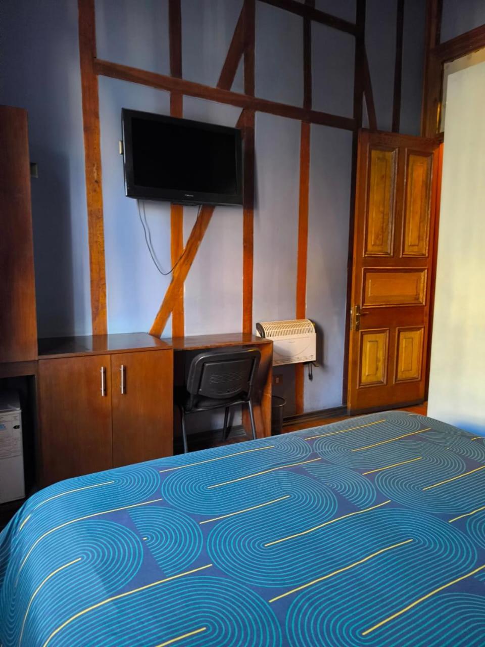 Standard Double Room photo 3