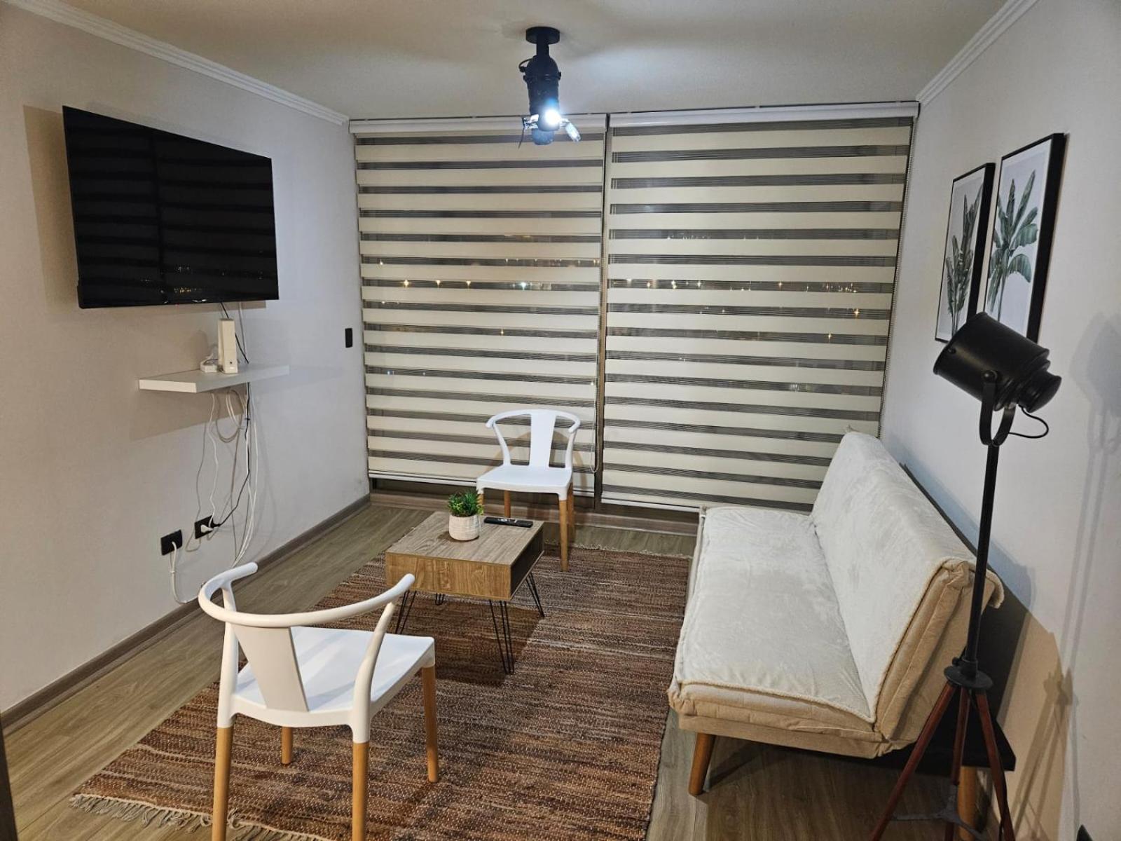 One-Bedroom Apartment photo 1