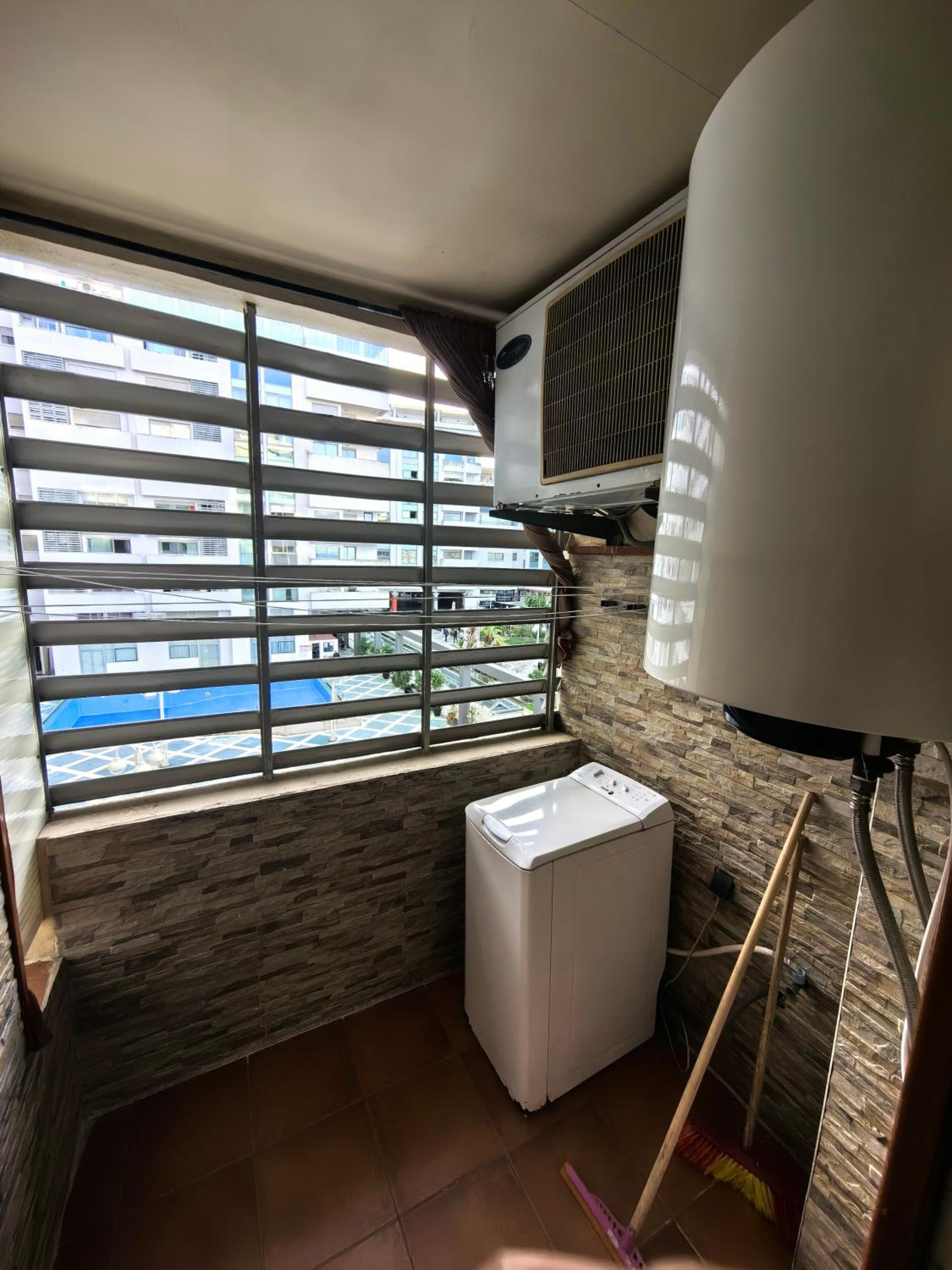 One-Bedroom Apartment - Photo 10