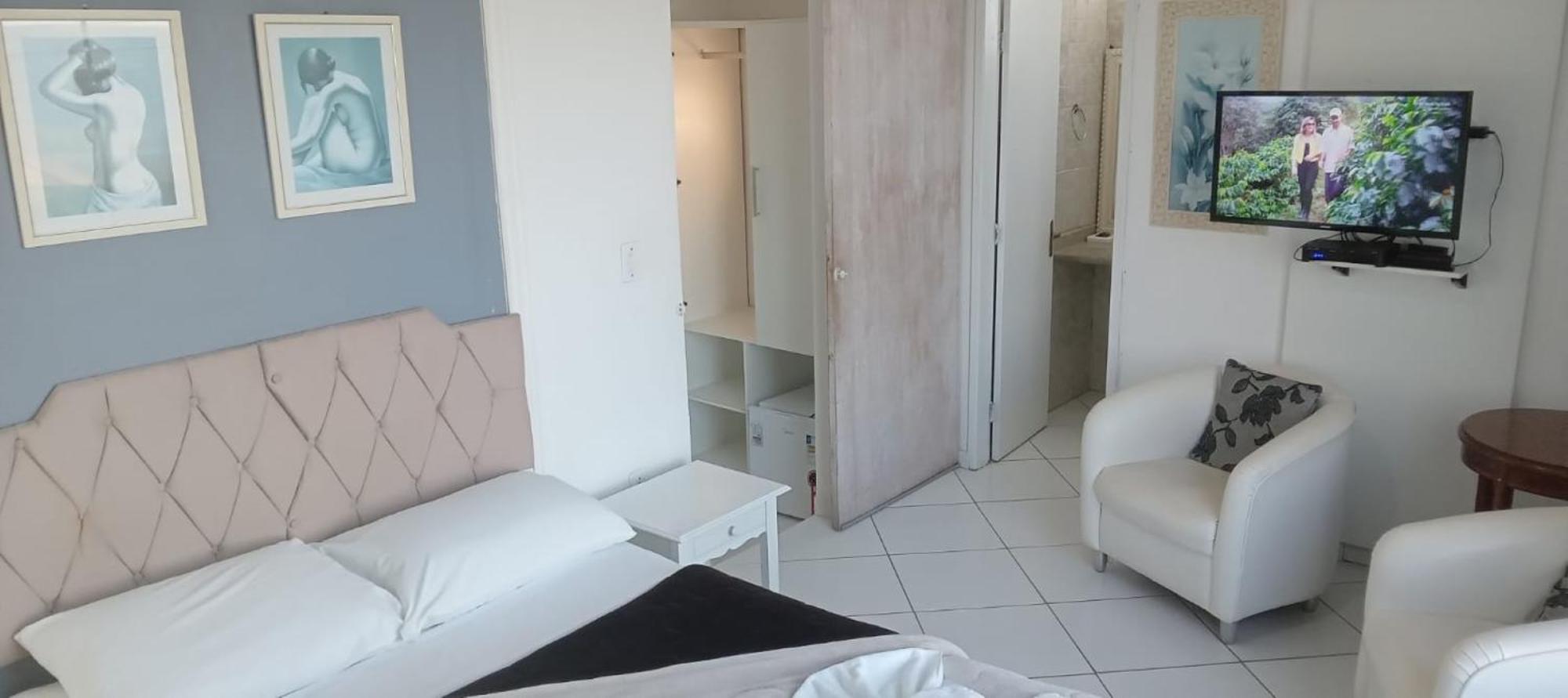 Double Room - Photo 20