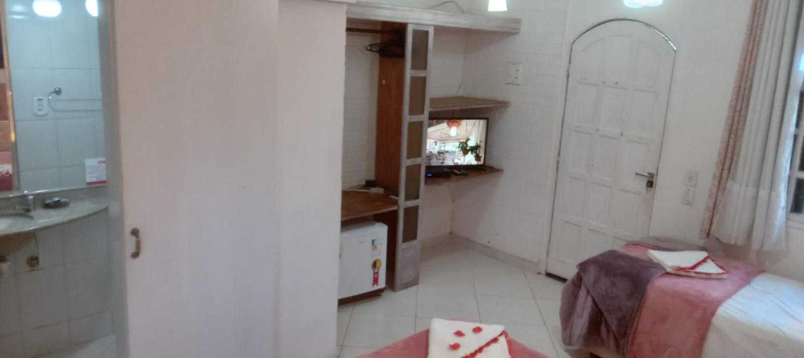Double Room - Photo 10