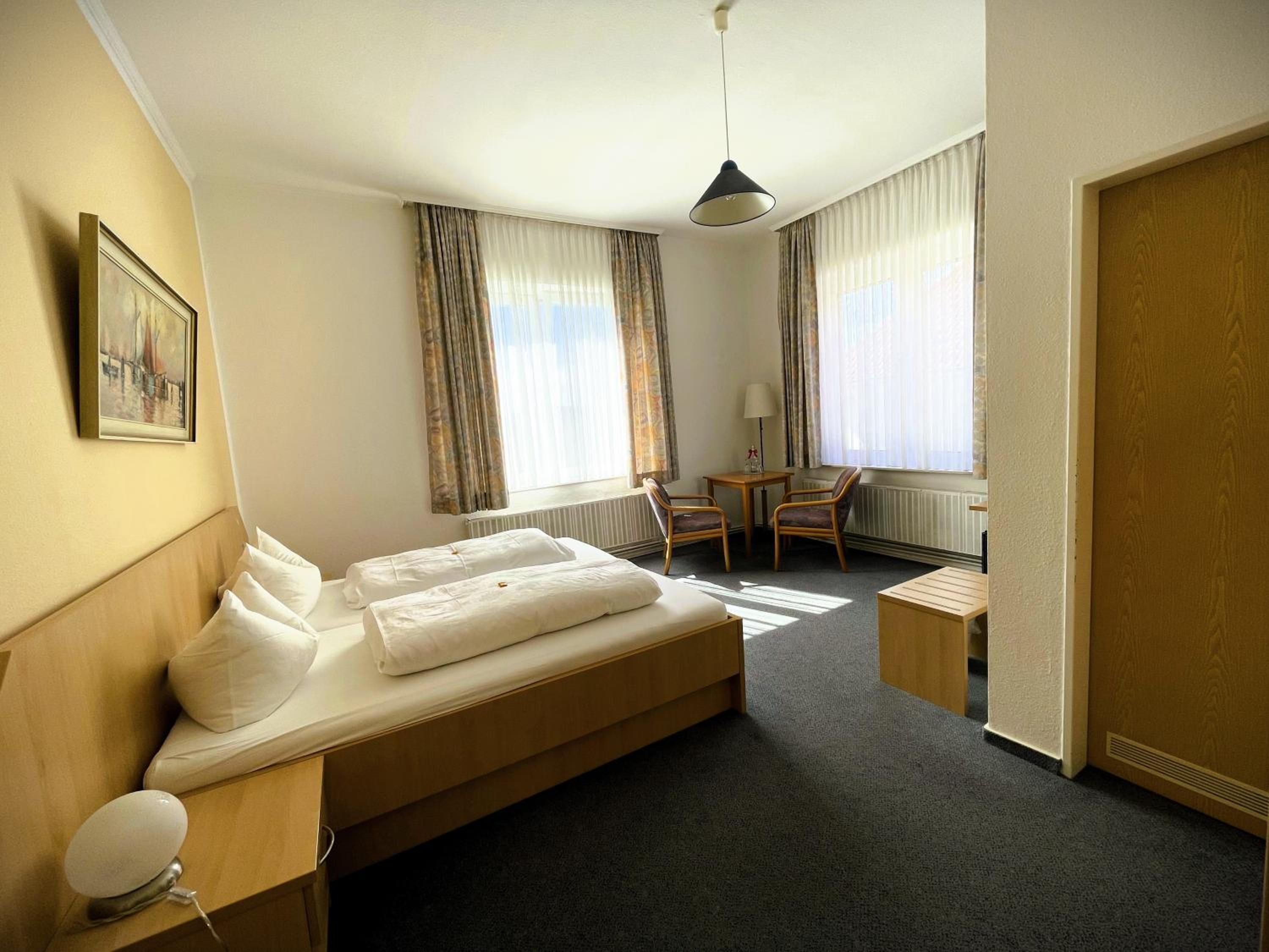 Large Double Room
