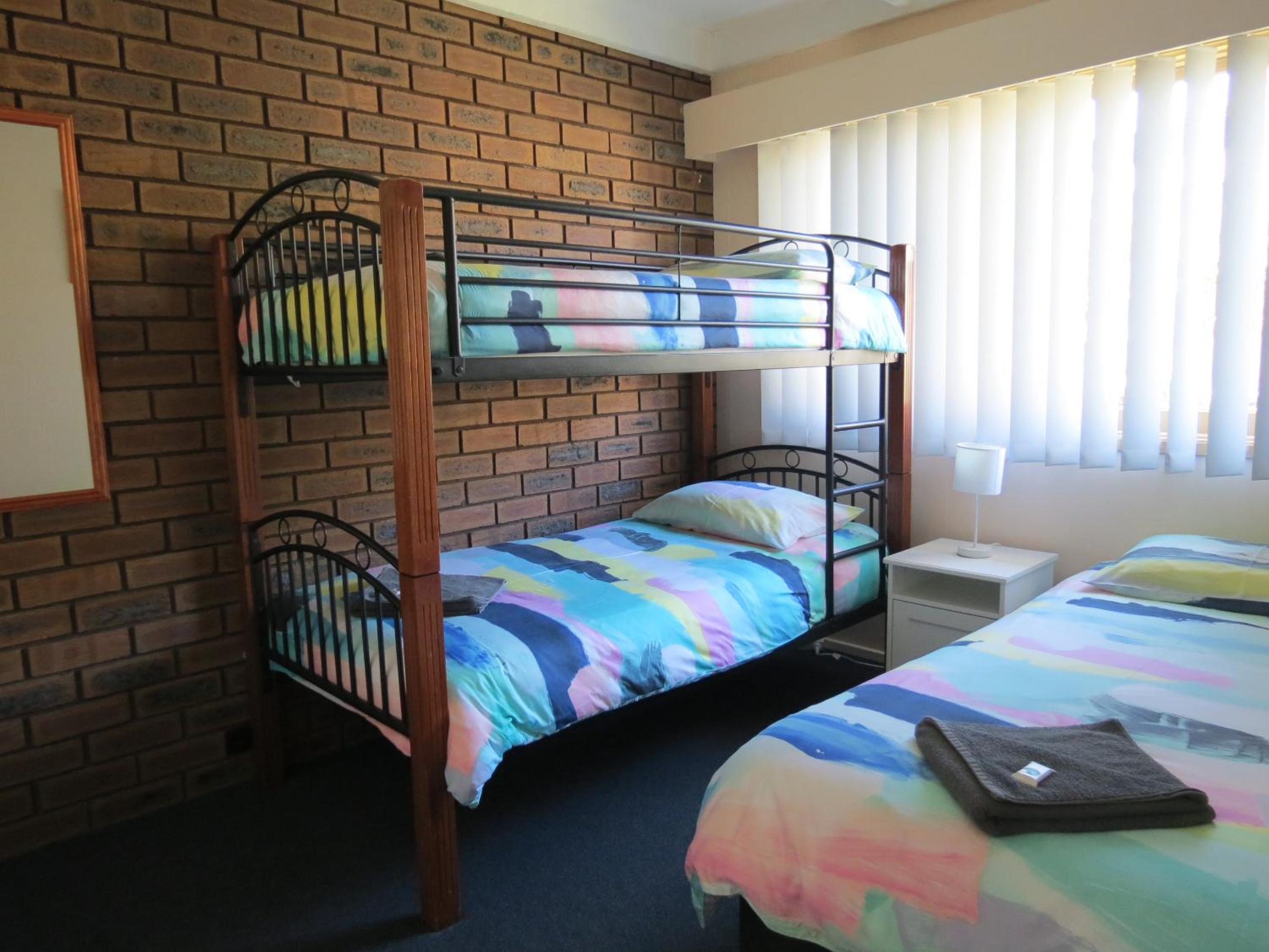 Two-Bedroom Apartment with Pool View photo 2