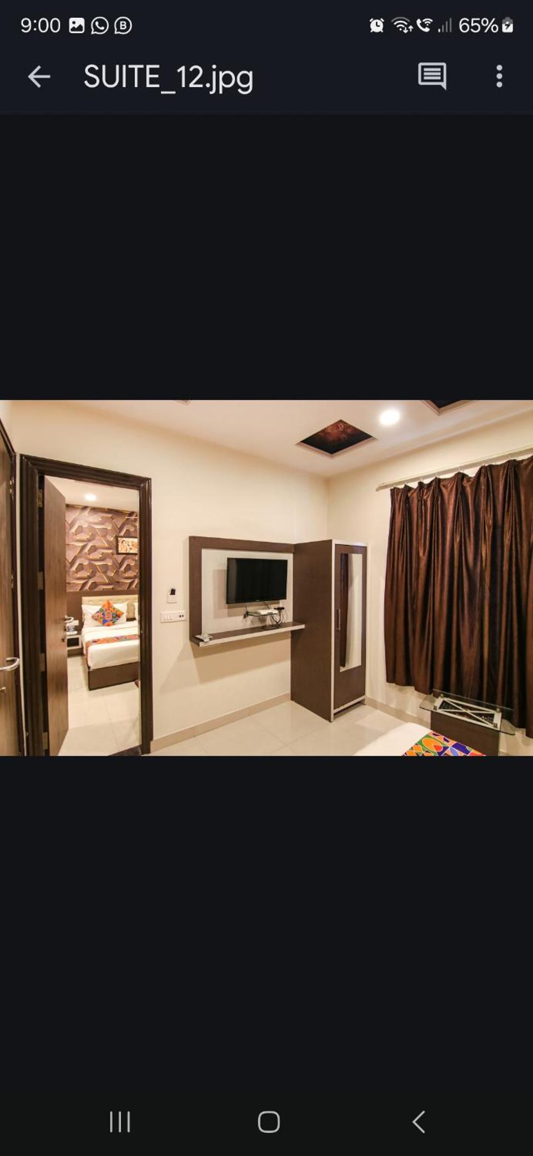 Family Room - Photo 5