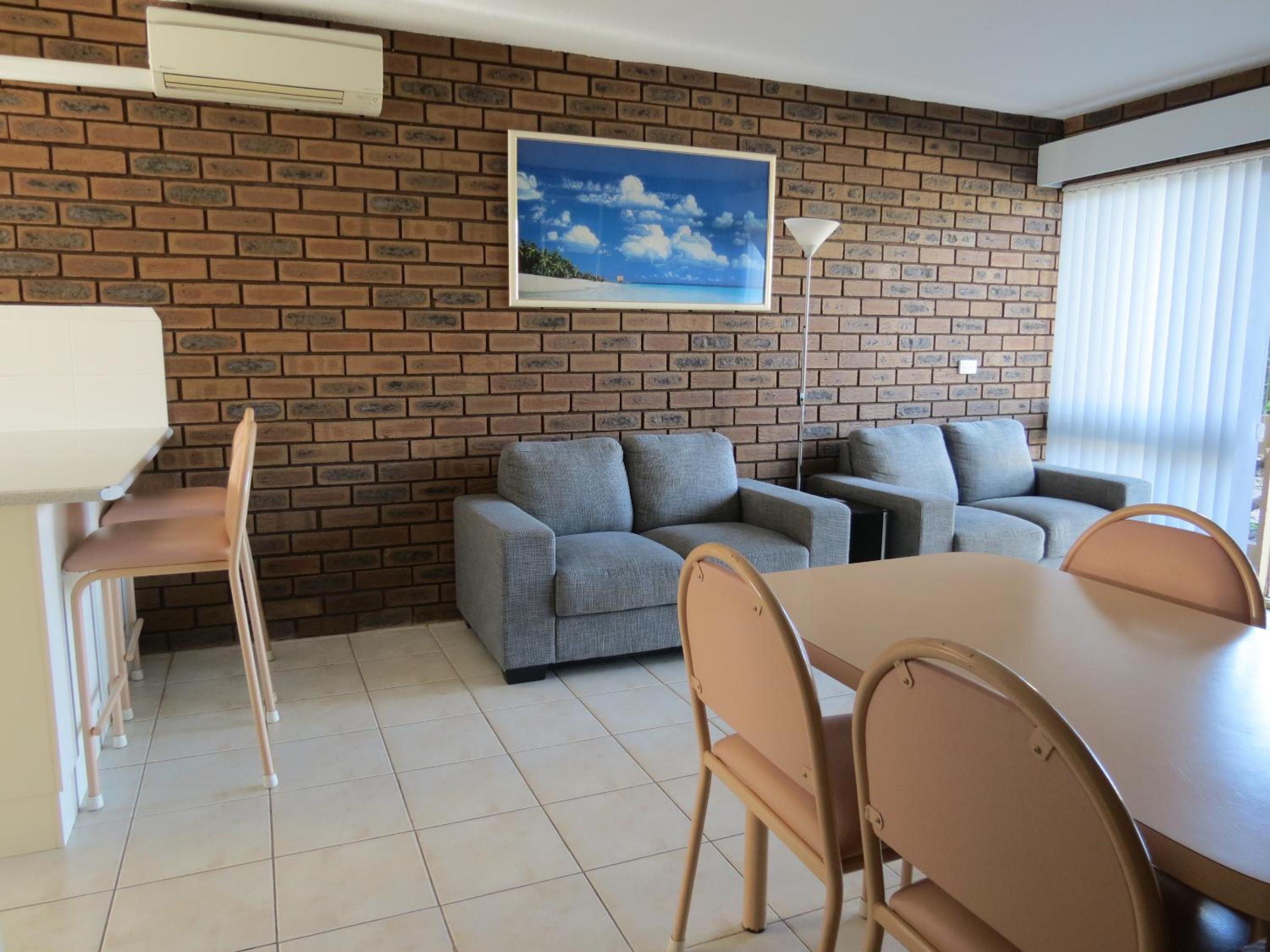 Two-Bedroom Apartment - Ground Floor  photo 3