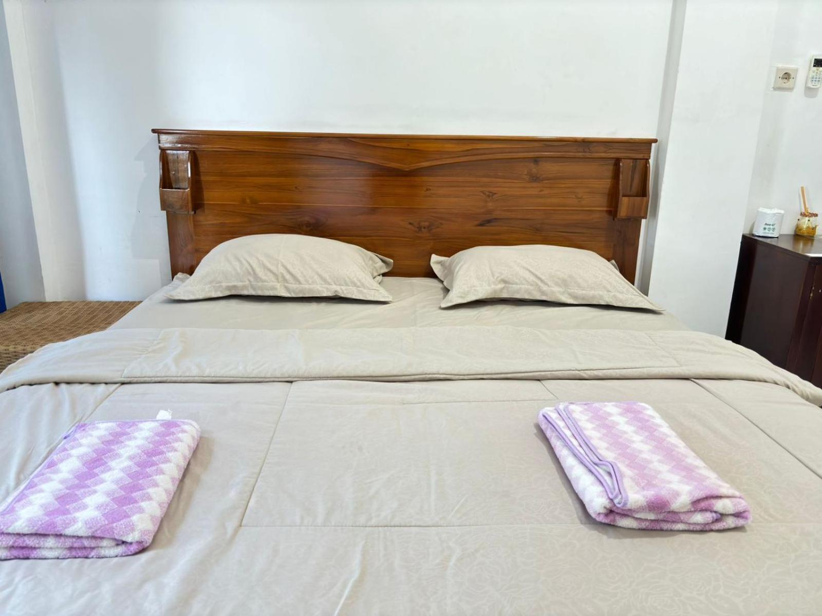 Superior Double Room with AC photo 3