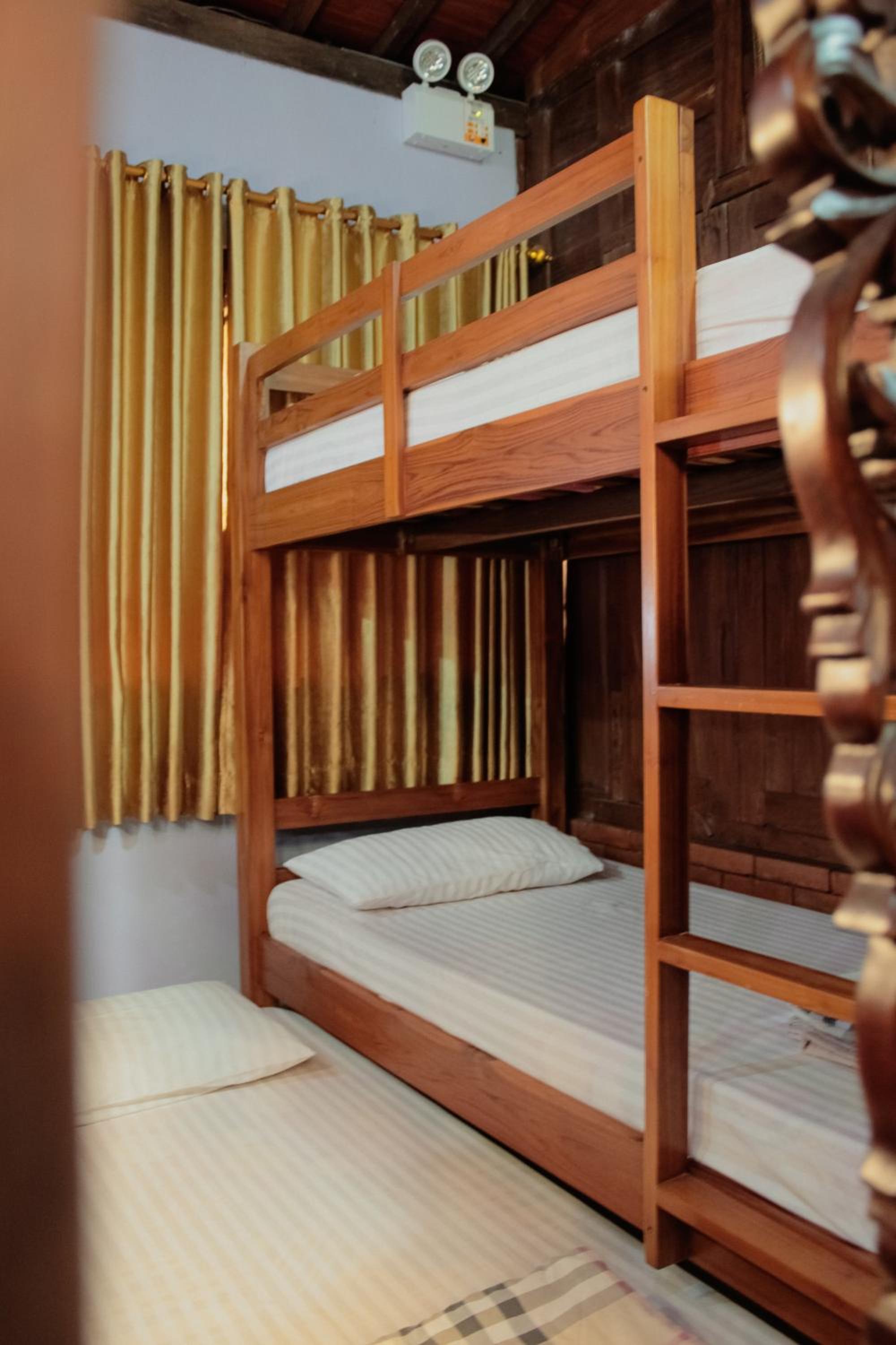 Suite - Photo 22