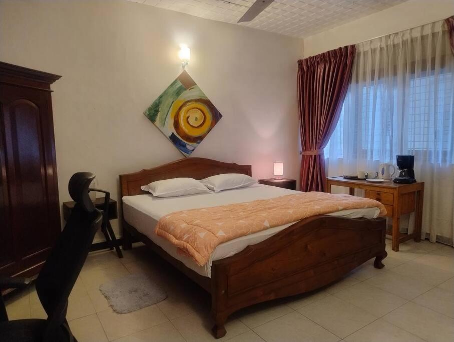 Large Double or Twin Room photo 2