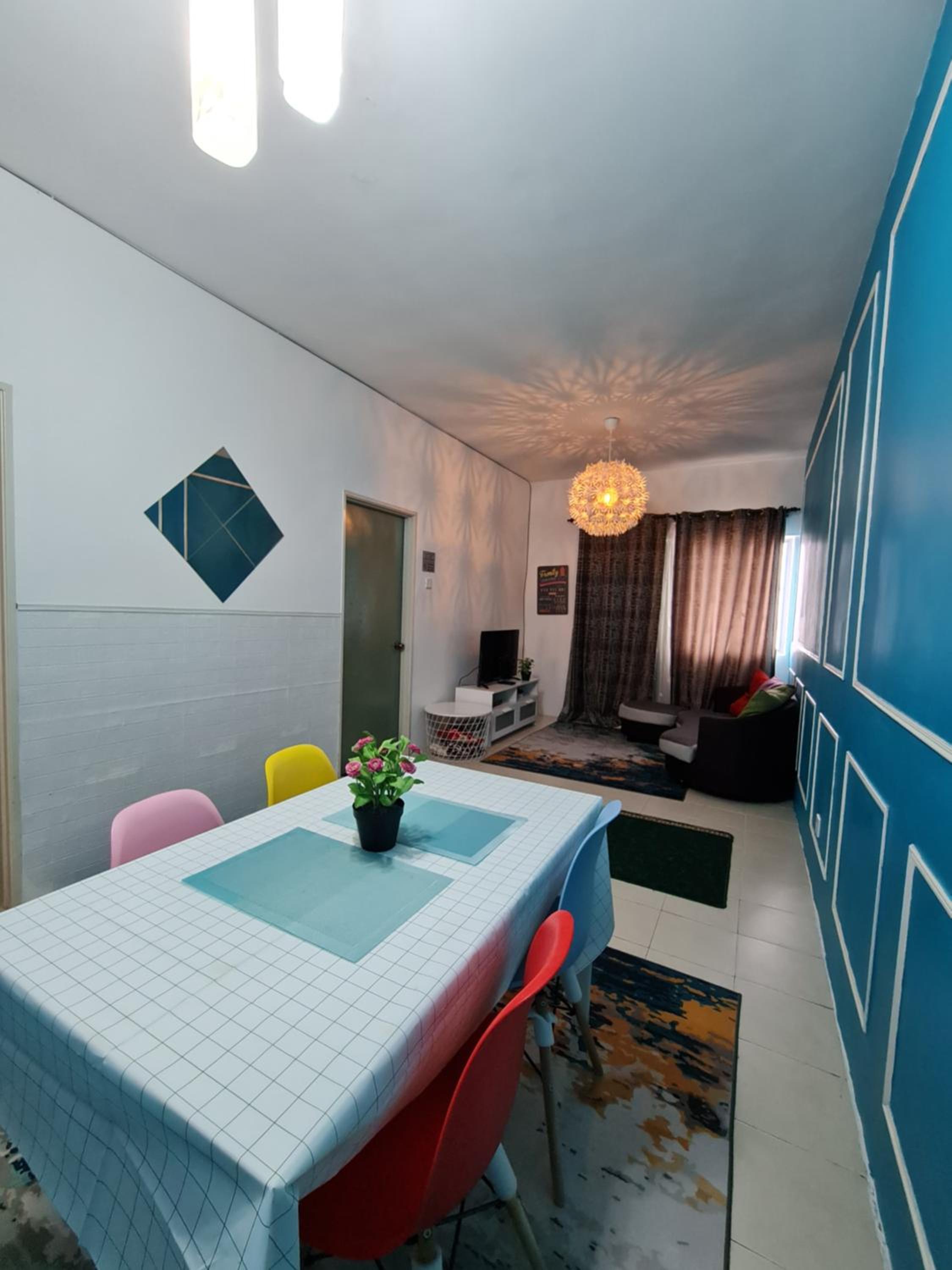 Three-Bedroom Apartment photo 3