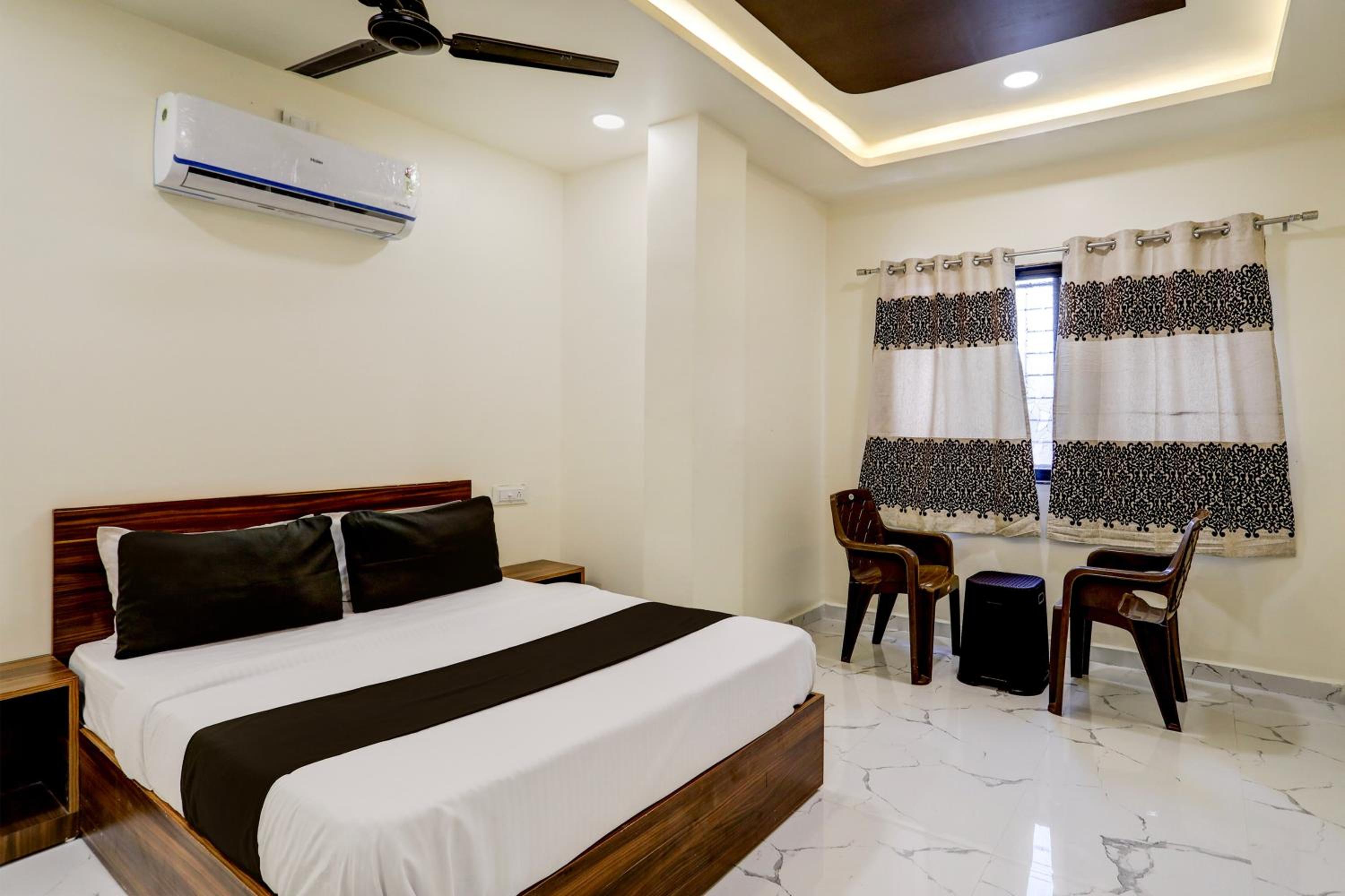 Classic Triple Room