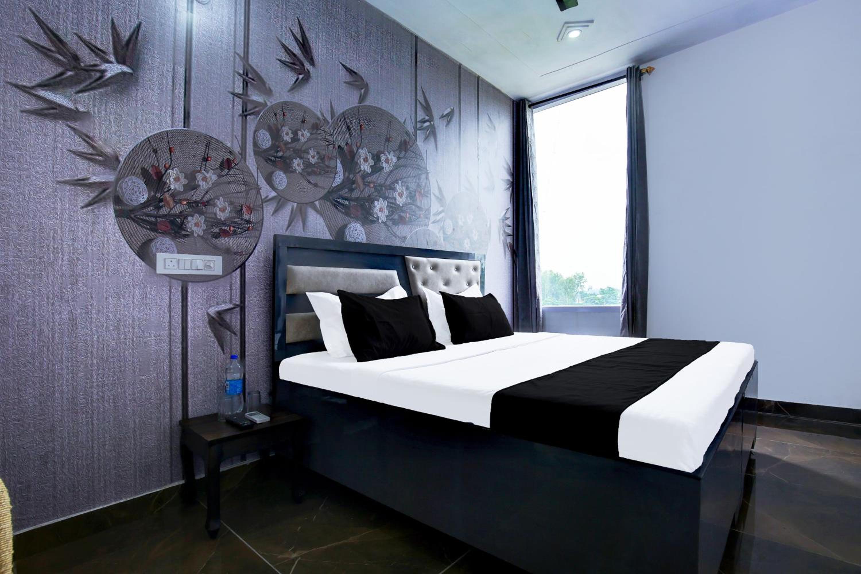 Classic Triple Room photo 2
