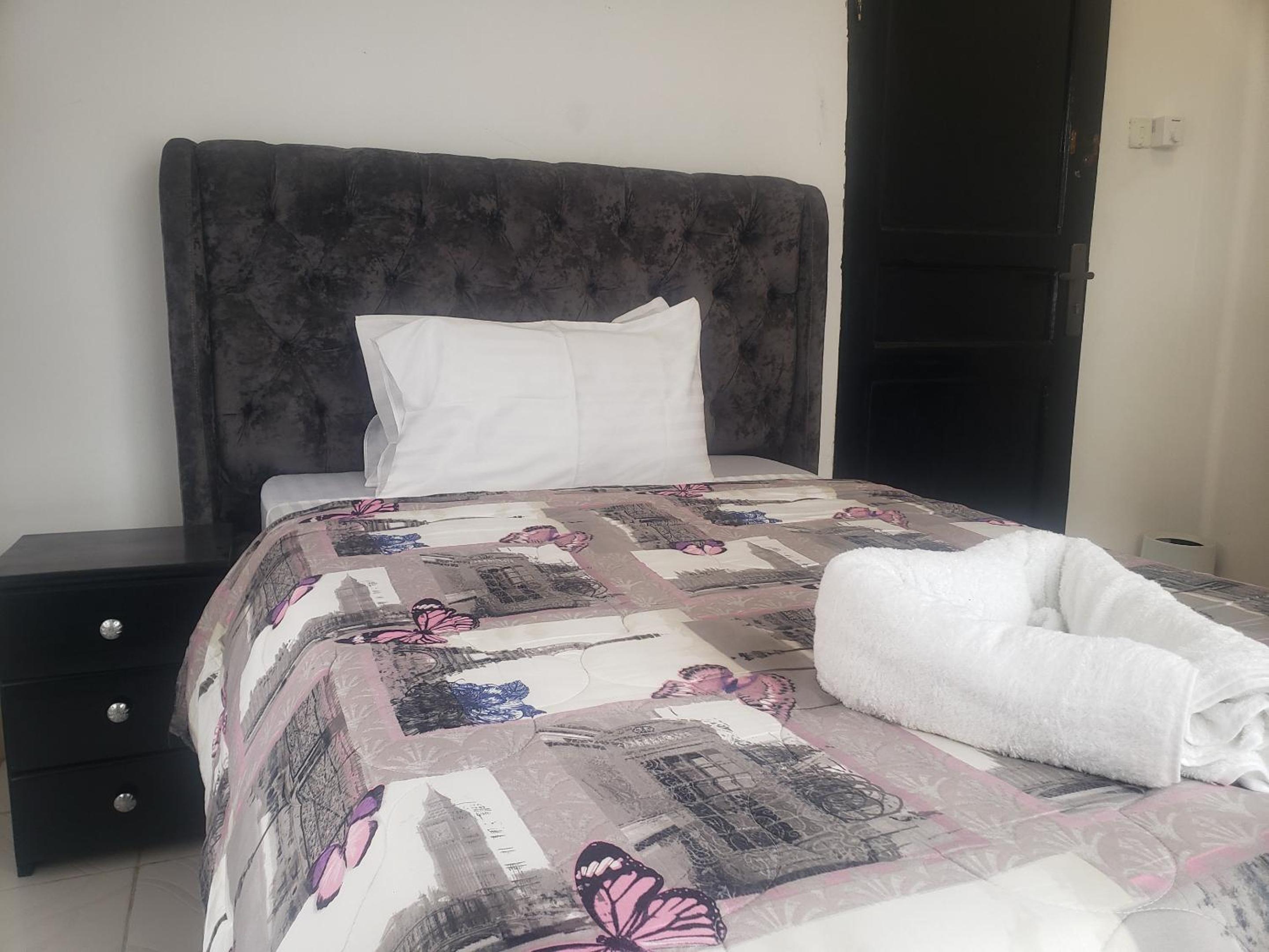 Budget Single Room