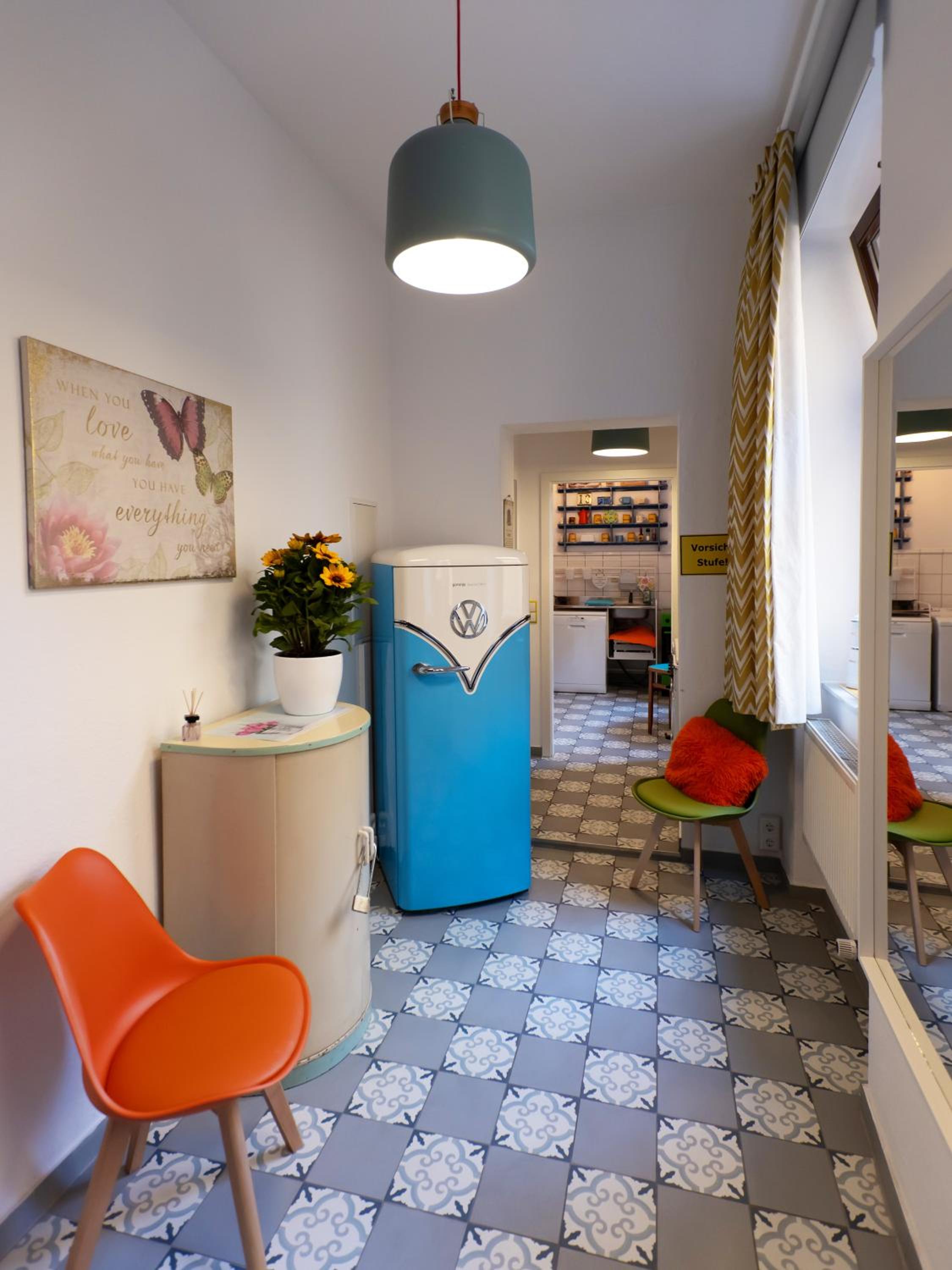 One-Bedroom Apartment - Photo 7