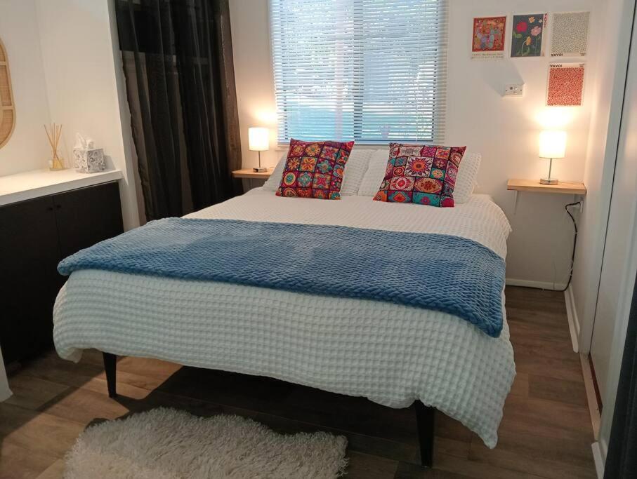 One-Bedroom House photo 1