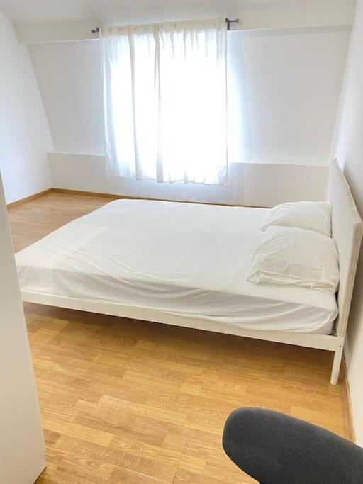 Four-Bedroom House photo 1