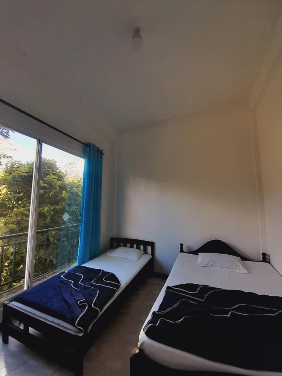Basic Triple Room photo 1